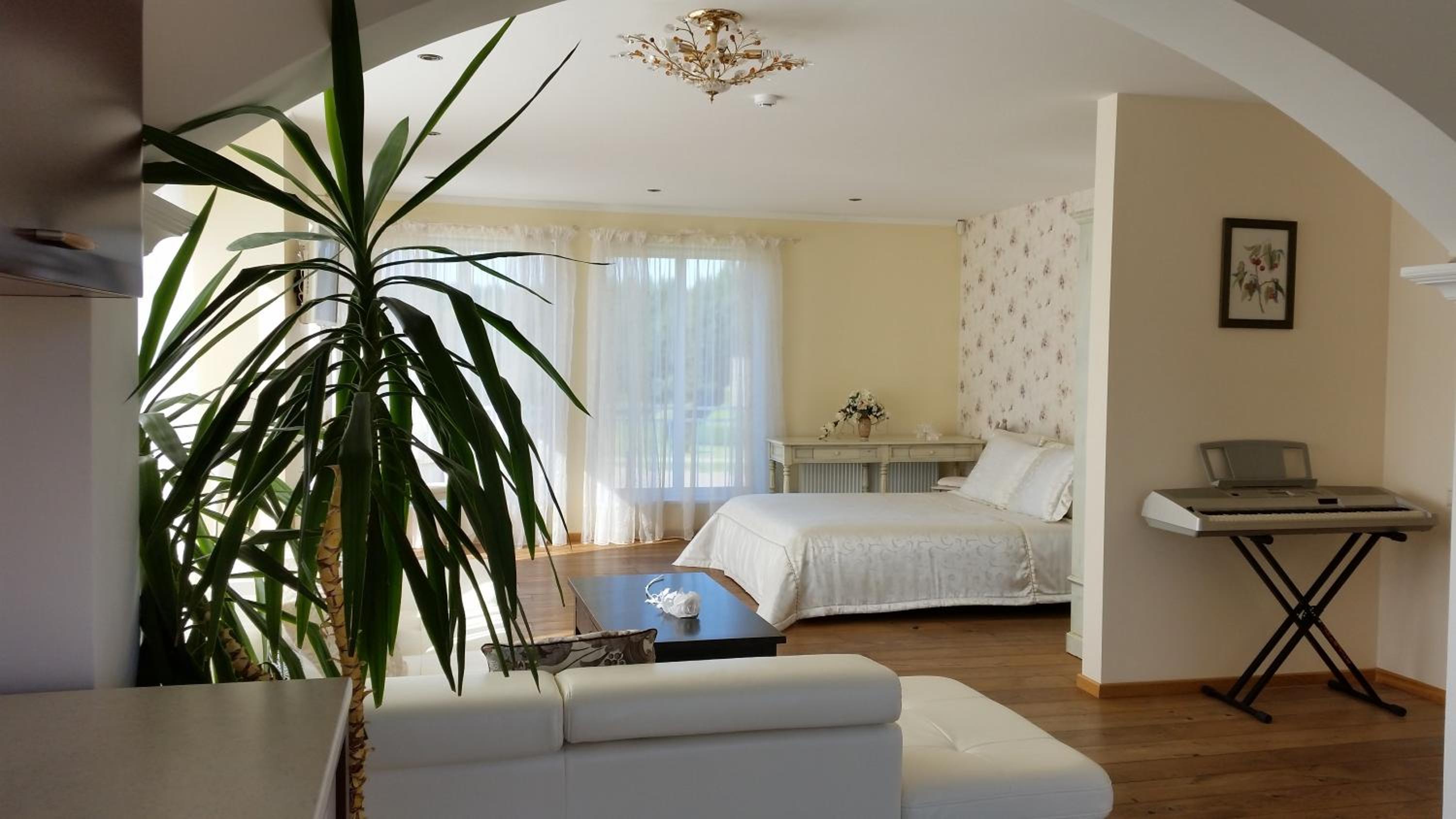 Luxury Studio photo 2