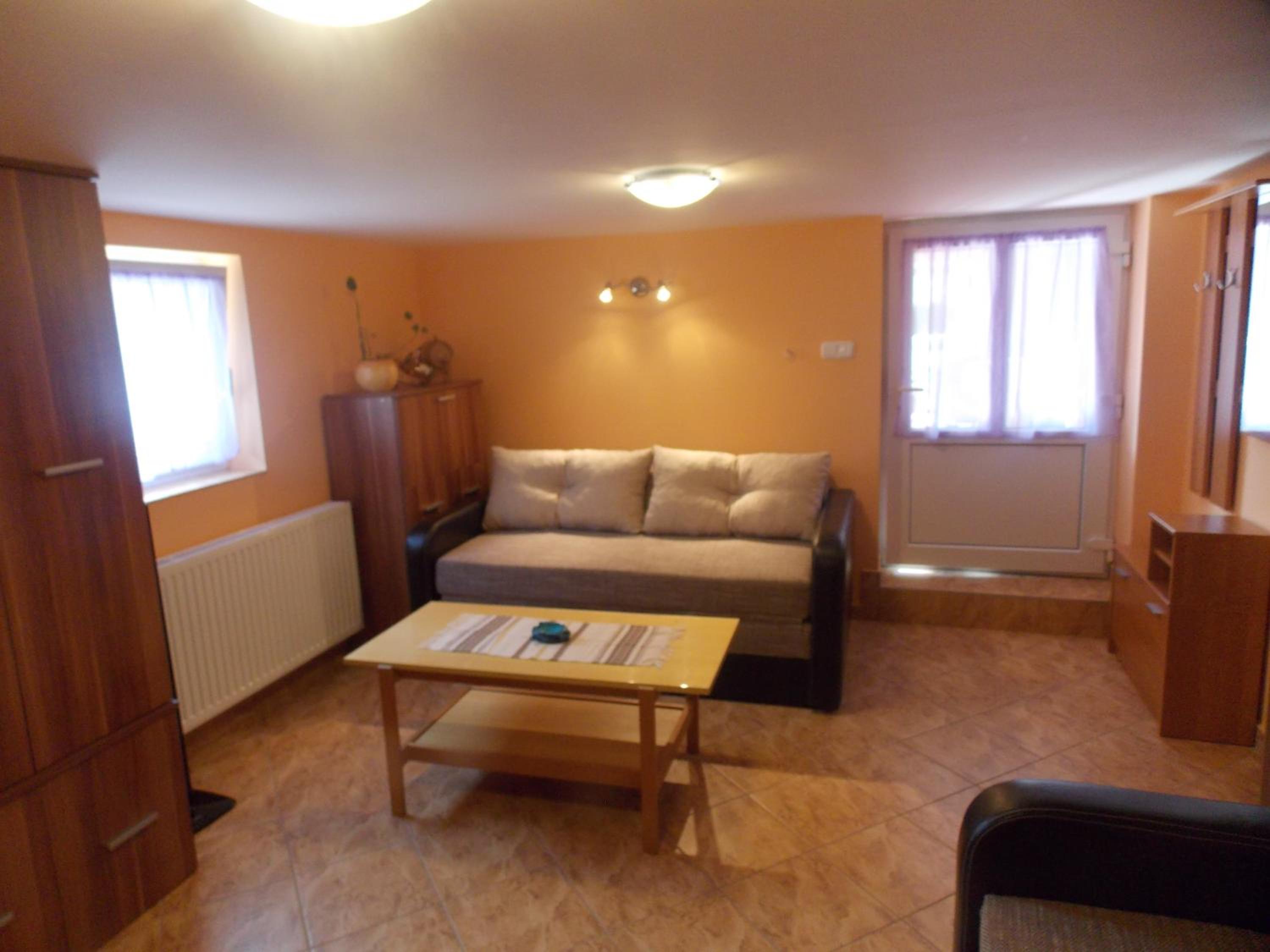 Apartment - Ground Floor photo 3