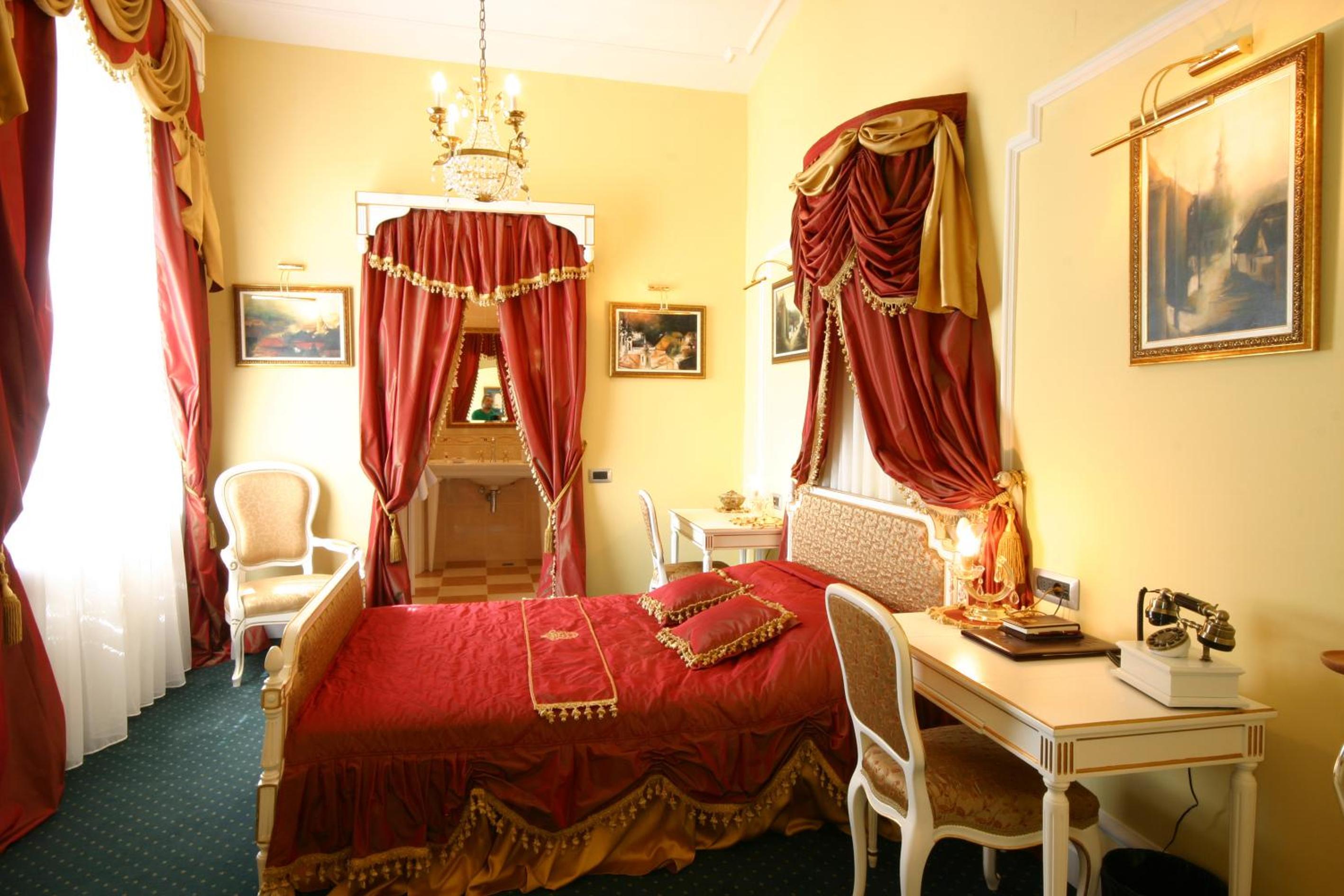 Junior Suite with River View