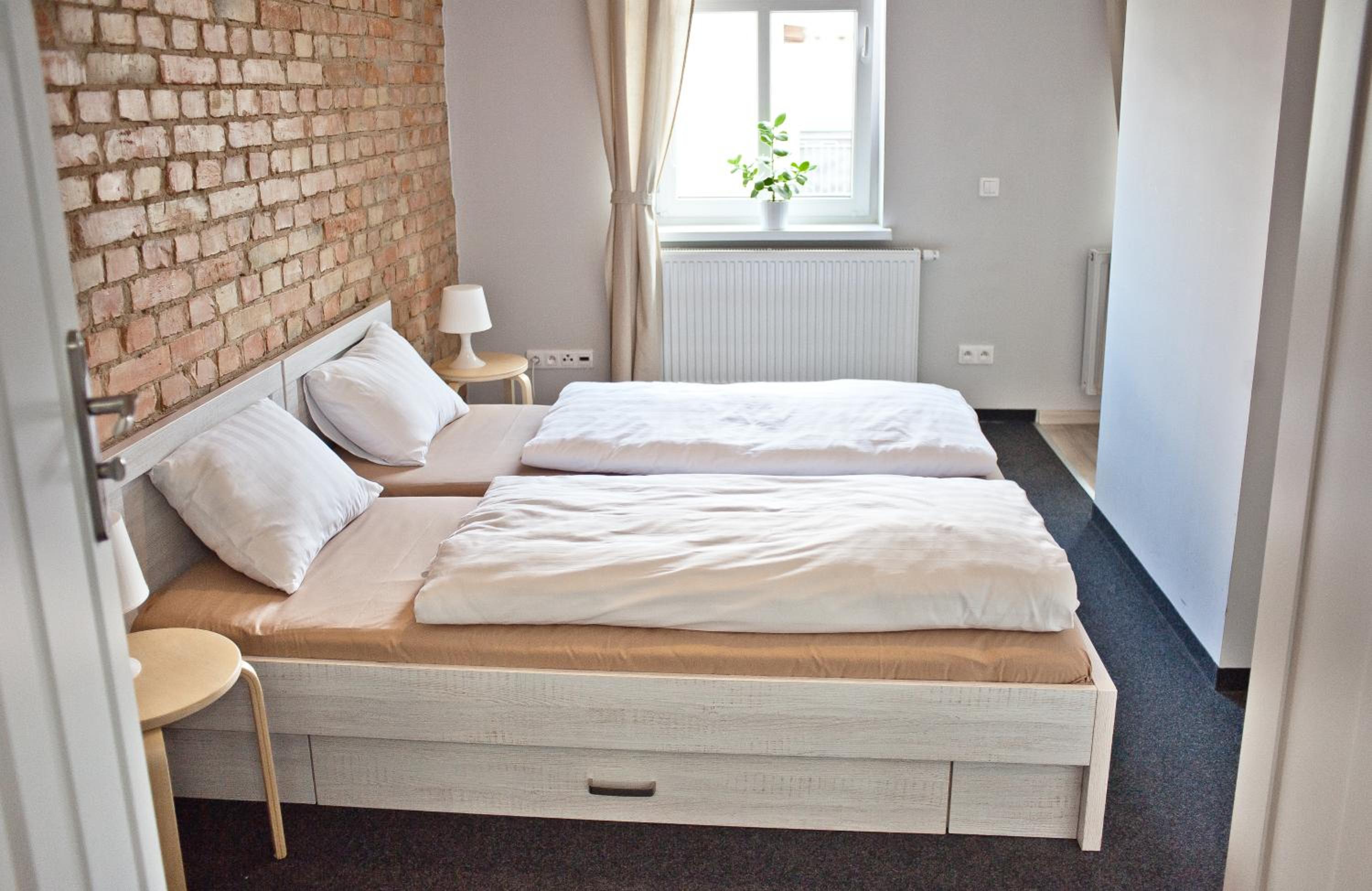 Comfort Double Room with Balcony - Photo 2