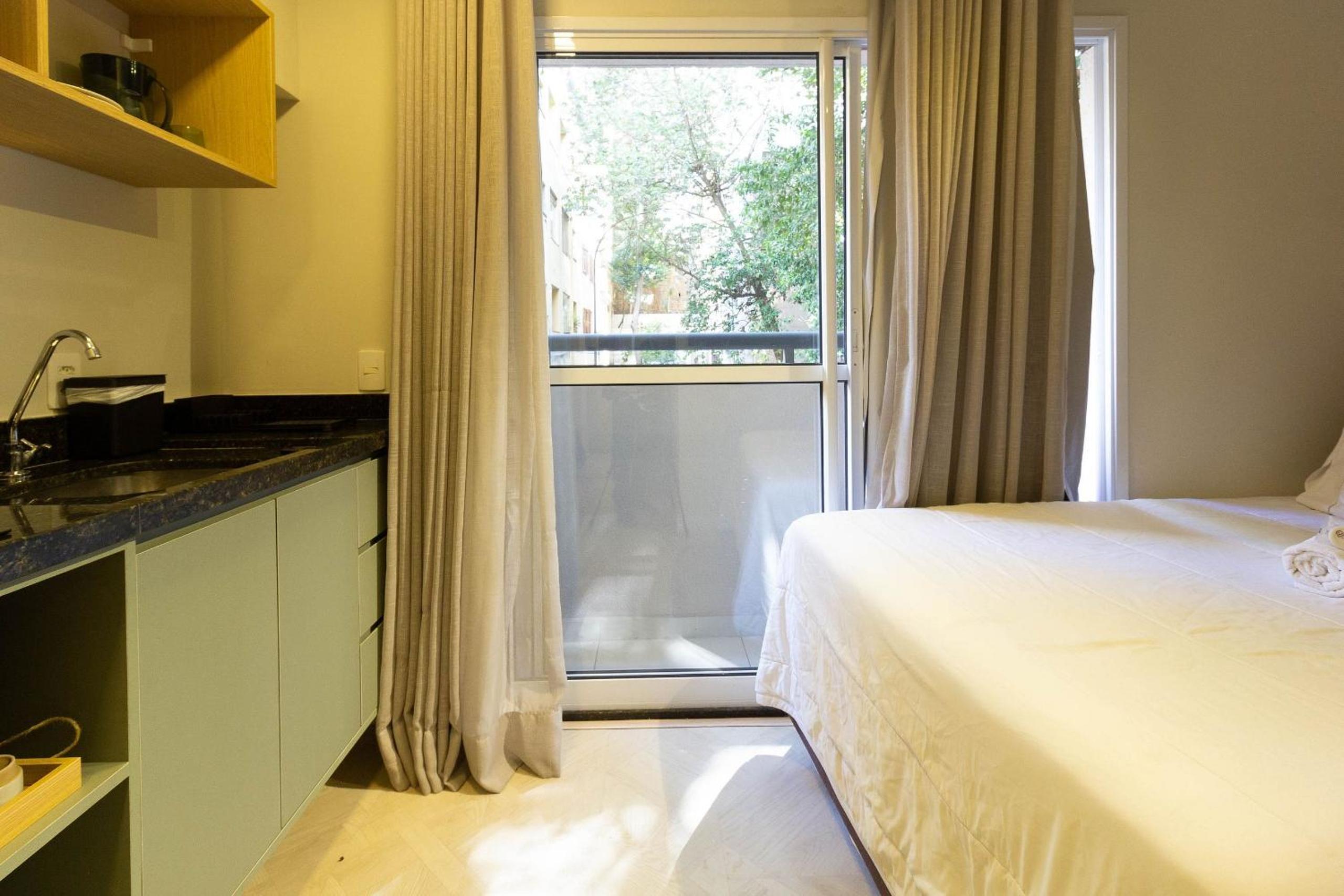 Studio Apartment with Balcony