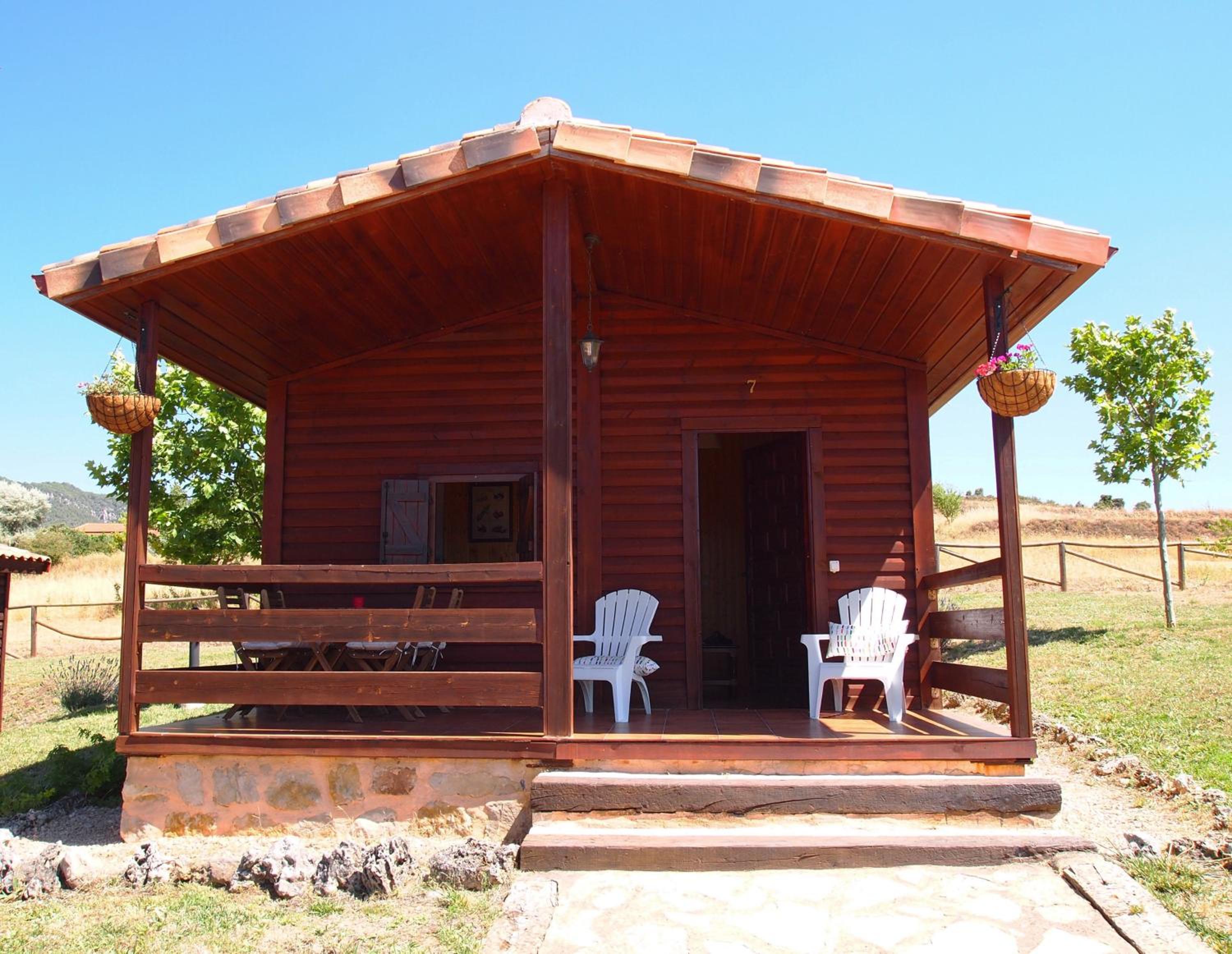 Two-Bedroom Bungalow - Photo 21