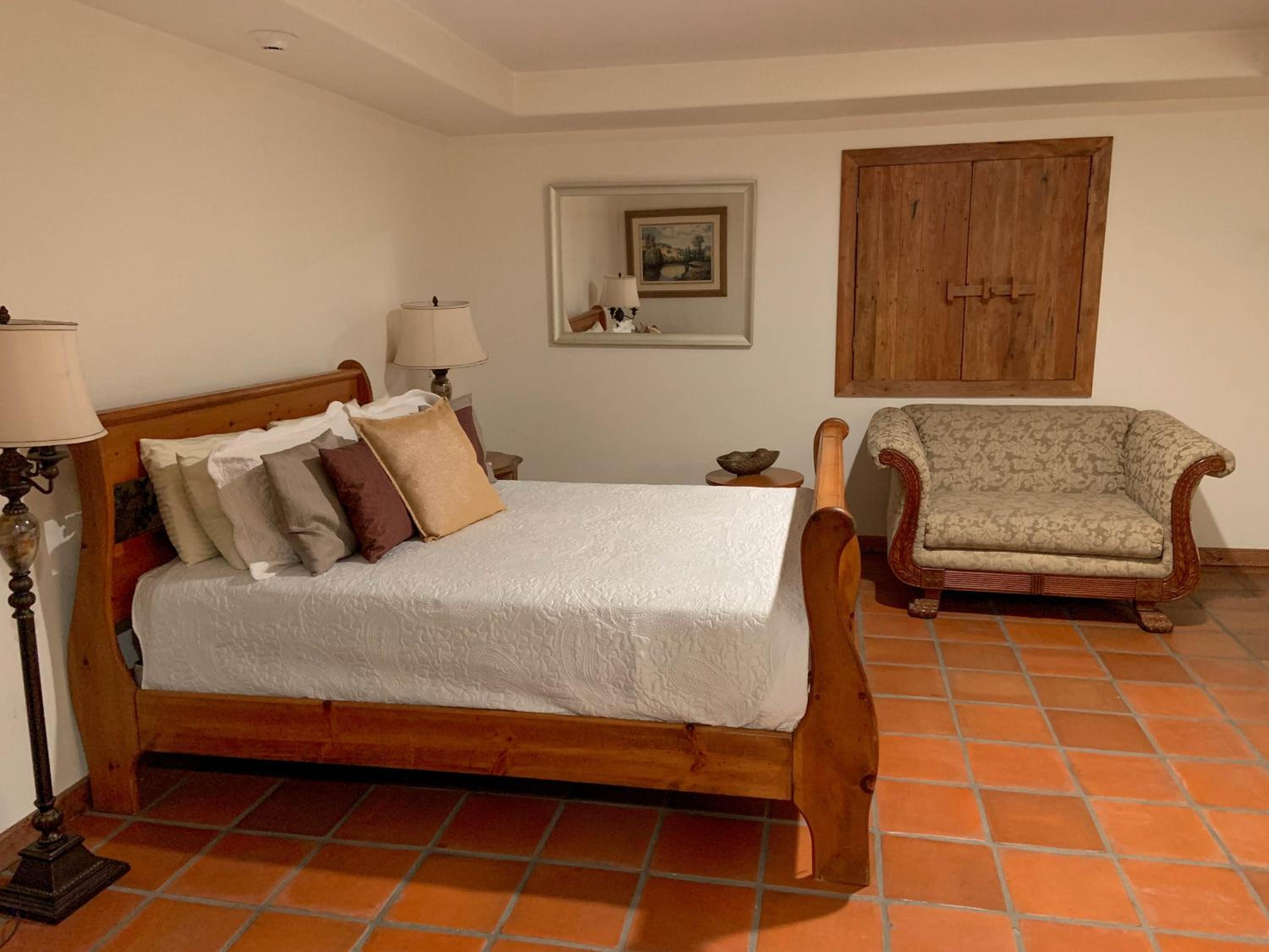 Suite with Spa Bath photo 2