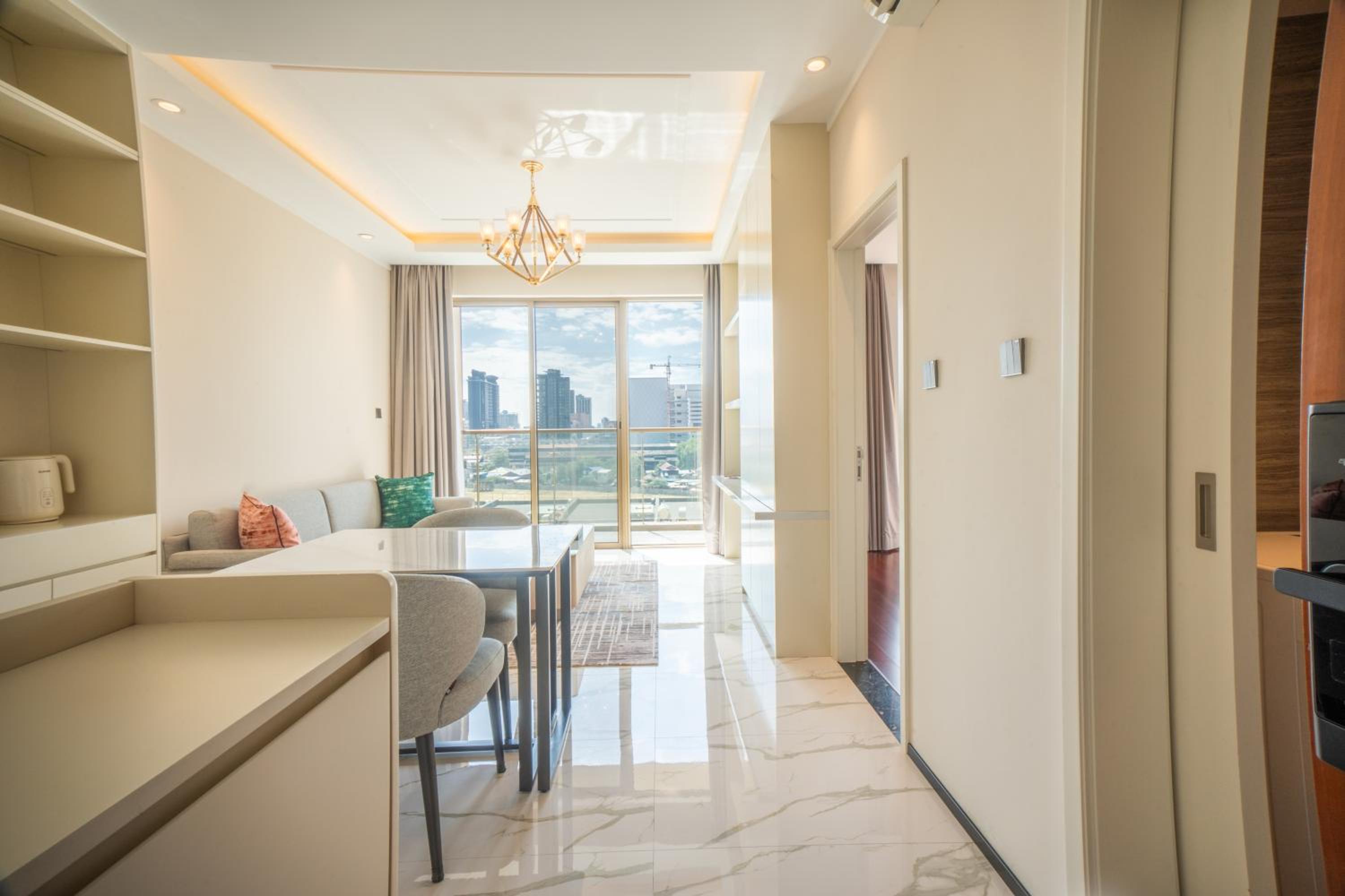 One Bedroom Deluxe Junior photo 3