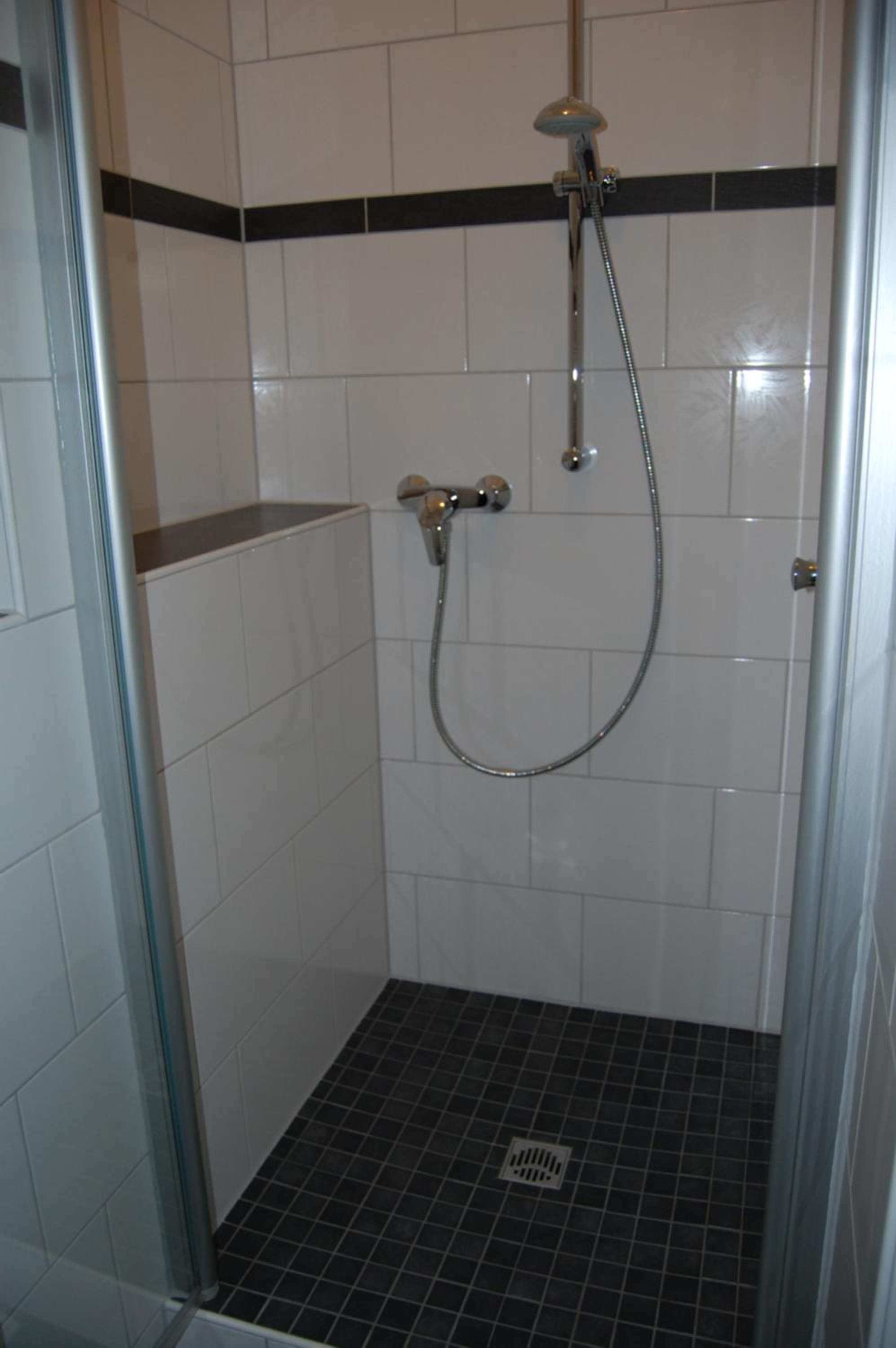 Standard Double Room - Photo 4
