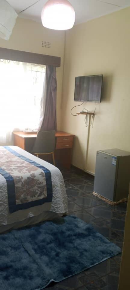 Budget Single Room