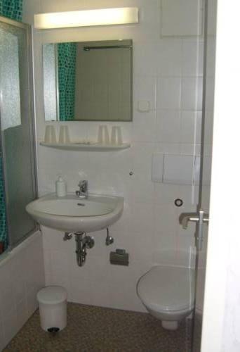 Double or Twin Room photo 1
