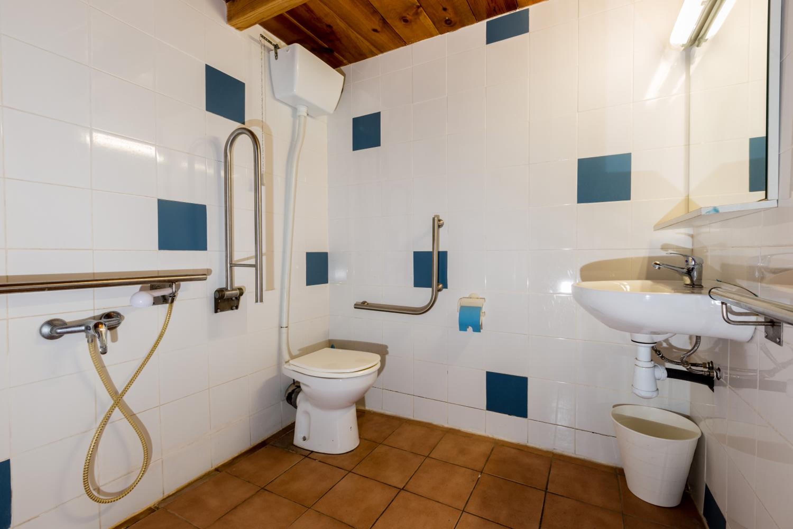 Family Room - Disability Access photo 3