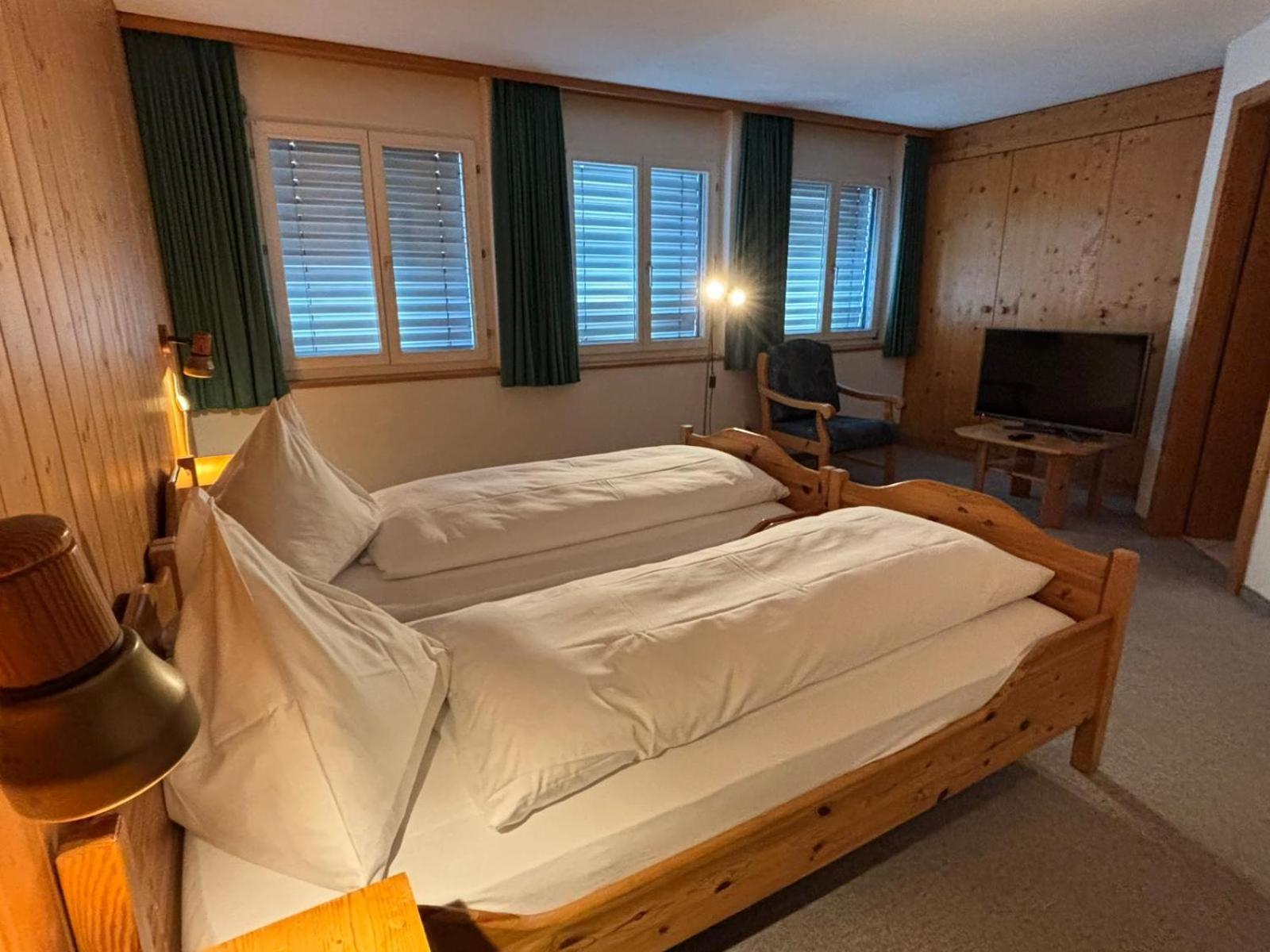 Budget Double Room photo 2