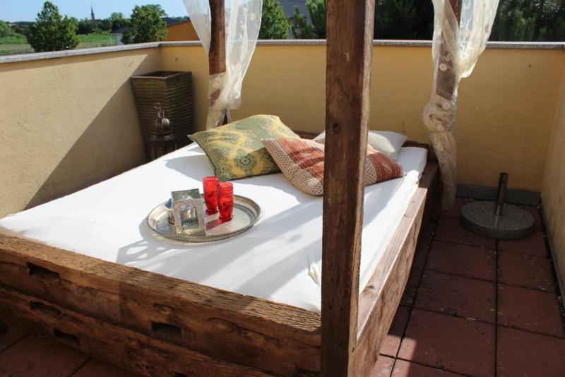 Apartment with Terrace photo 3