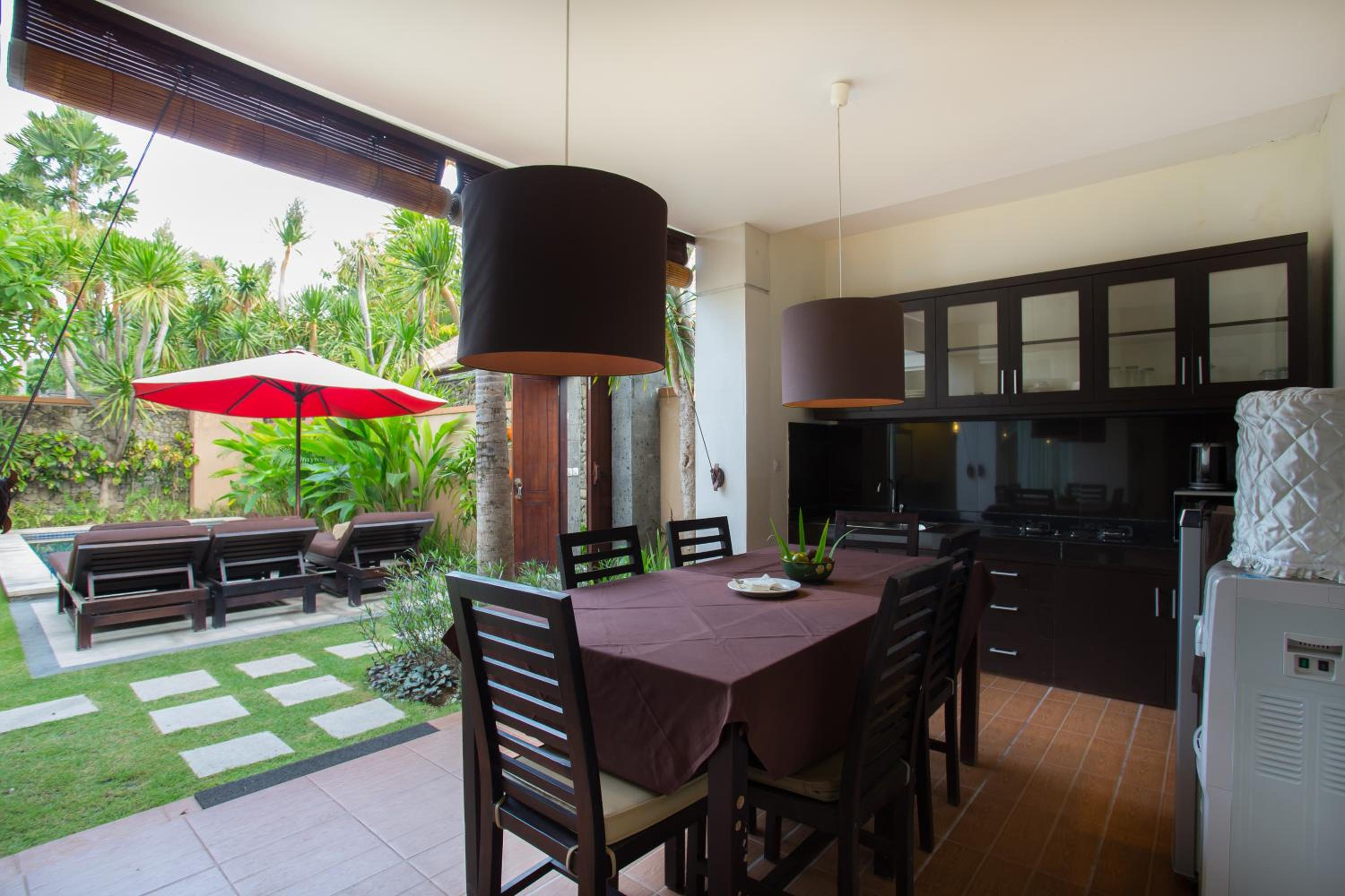 Three-Bedroom Villa with Private Pool thumbnail 5