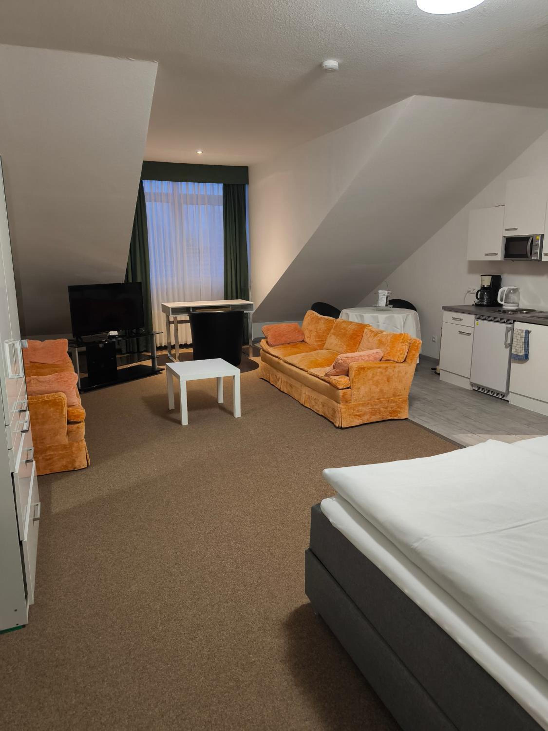 Deluxe Double Room - Photo 7