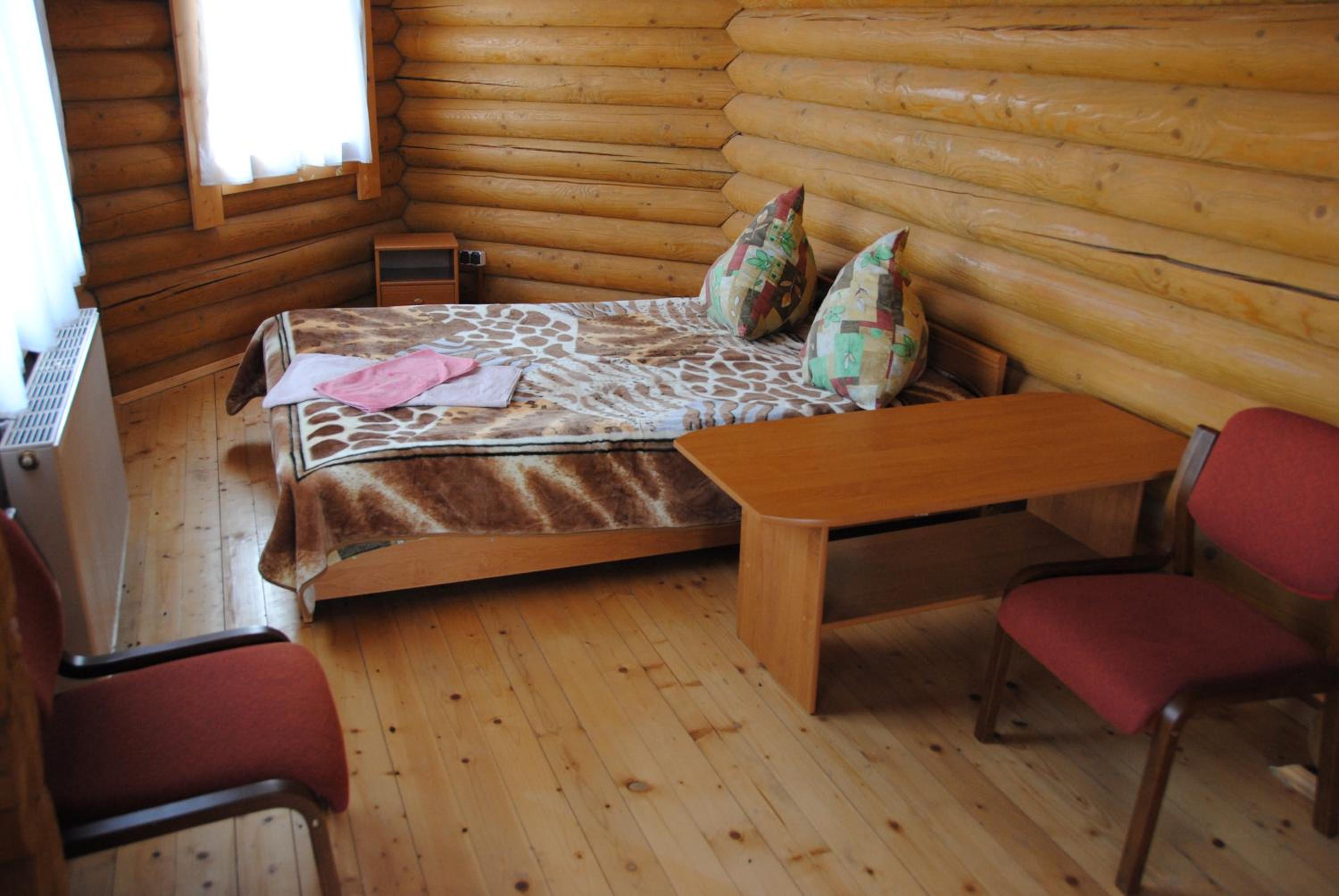 Deluxe Double Room with Shower photo 2