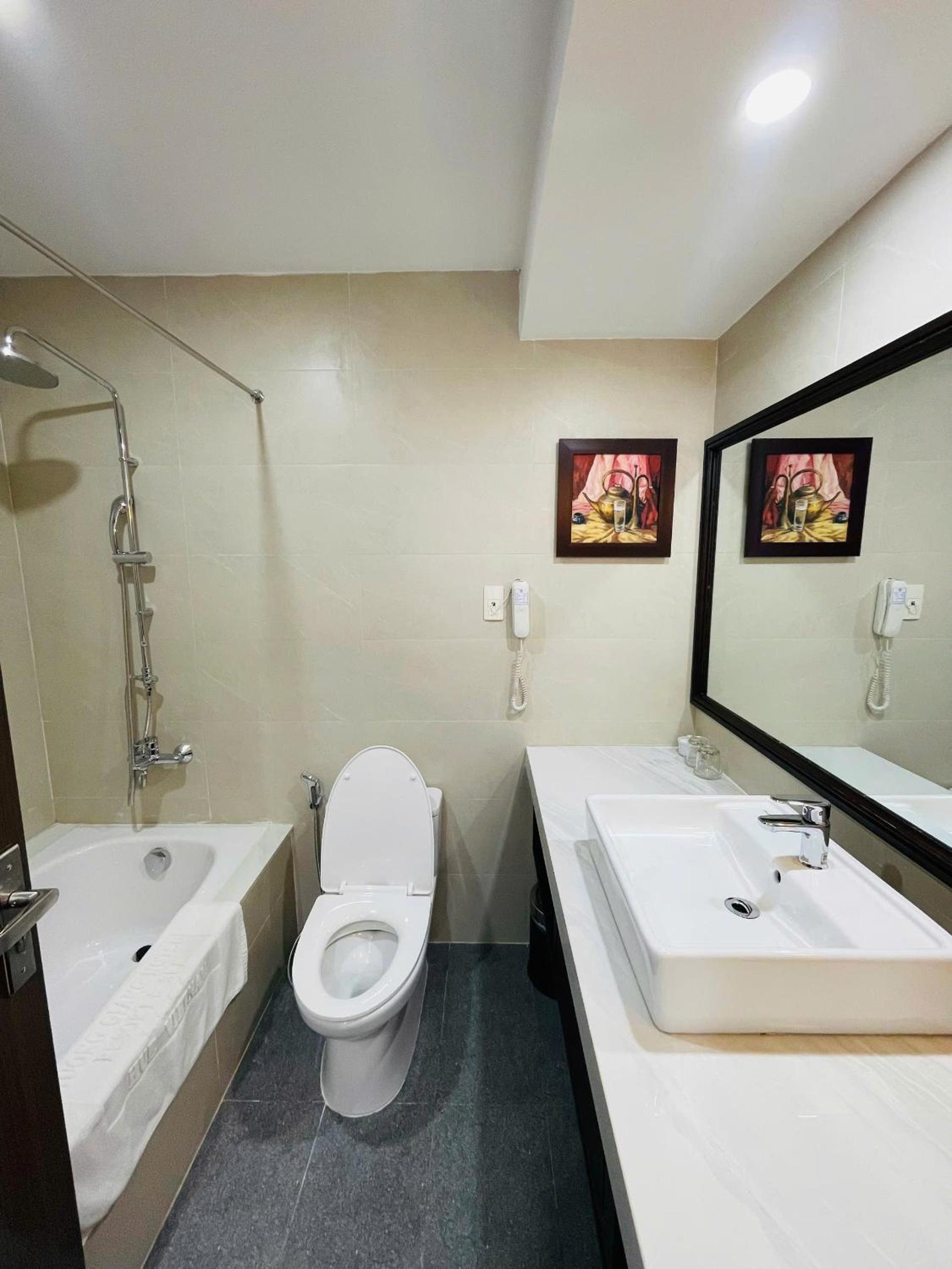 Premier Double Room with Garden View - Photo 6