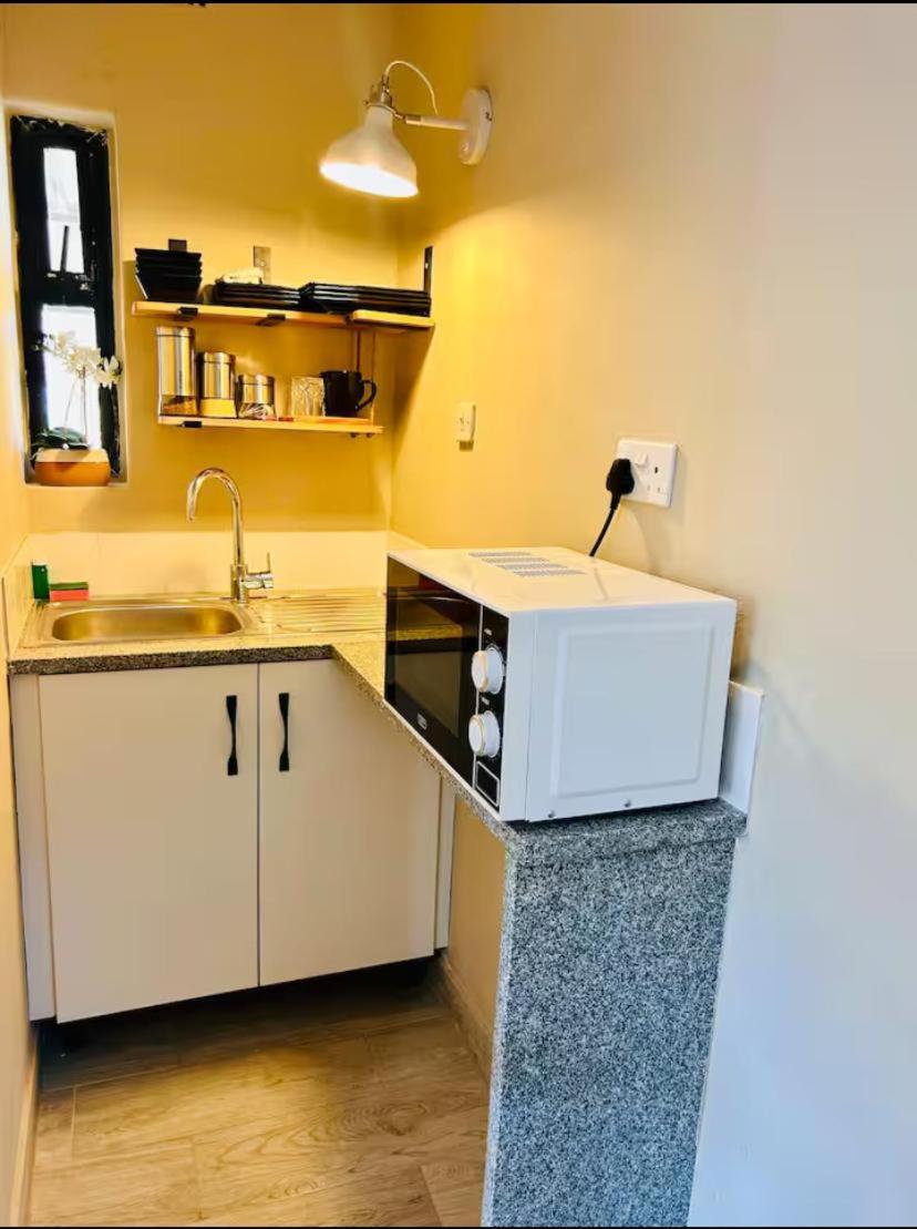 Apartment photo 2