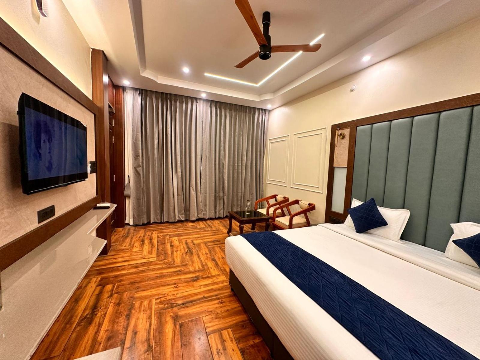 Superior Villa photo 3