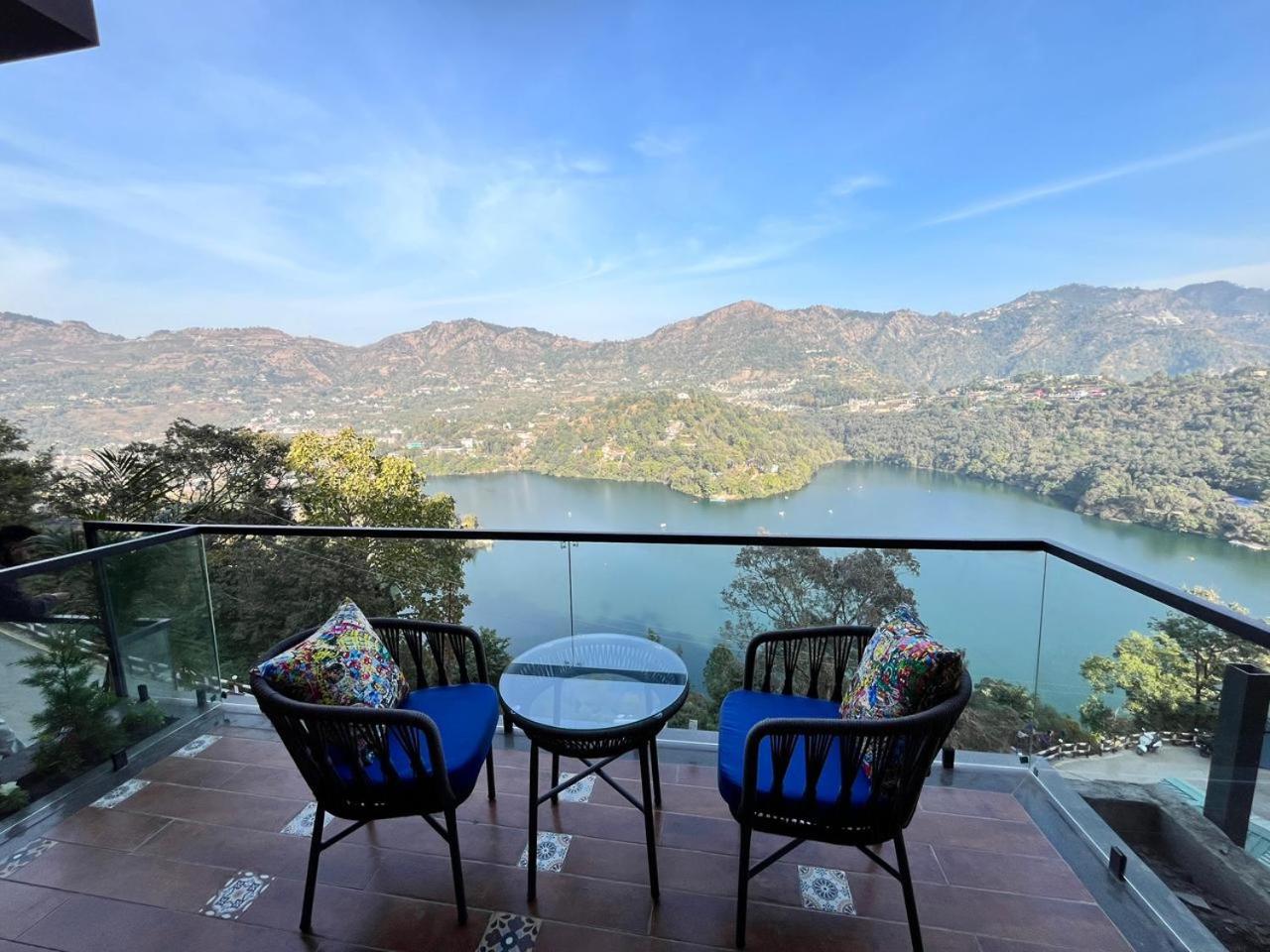 Superior Villa photo 2