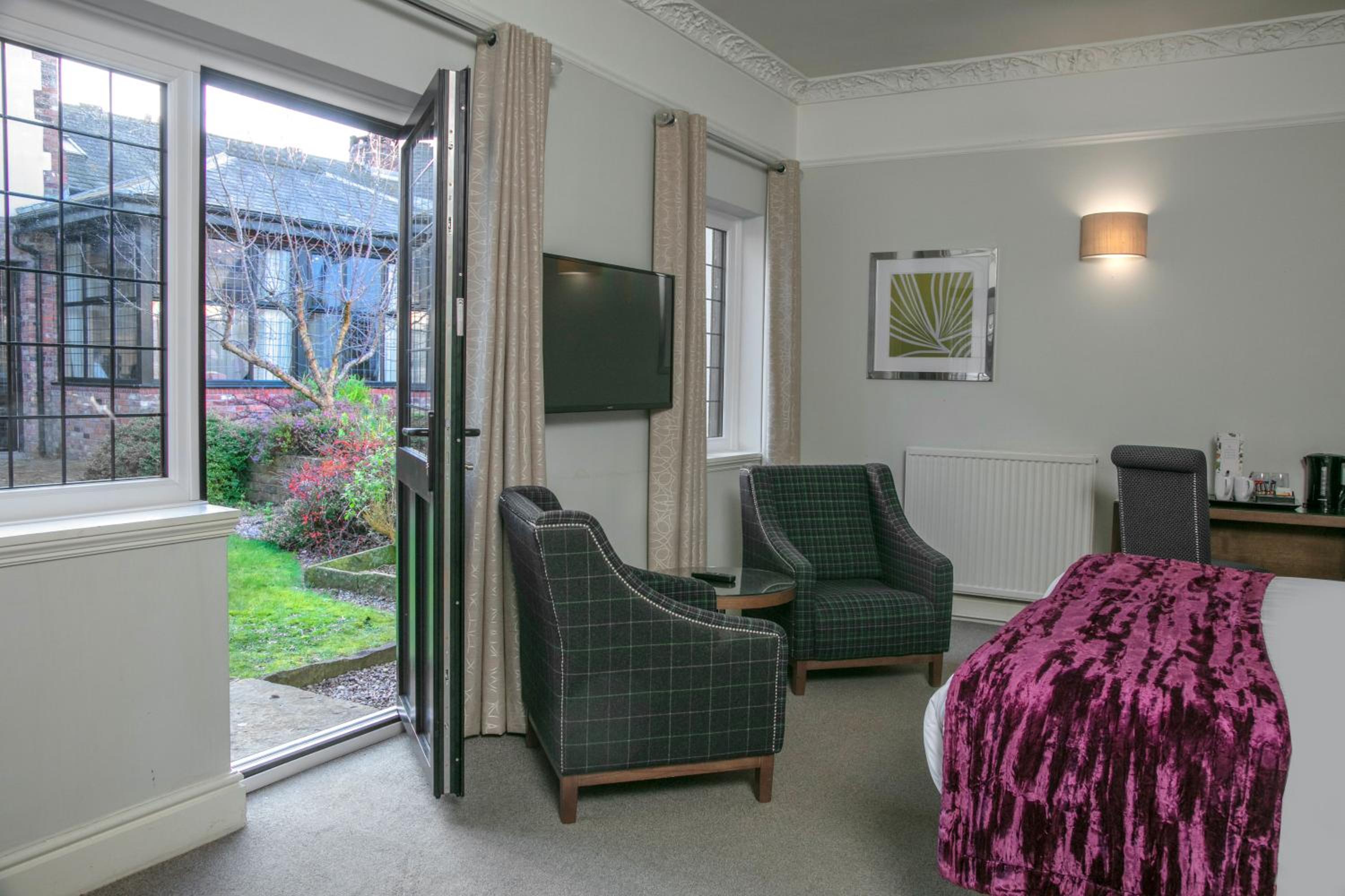 Standard Double or Twin Room - Photo 4