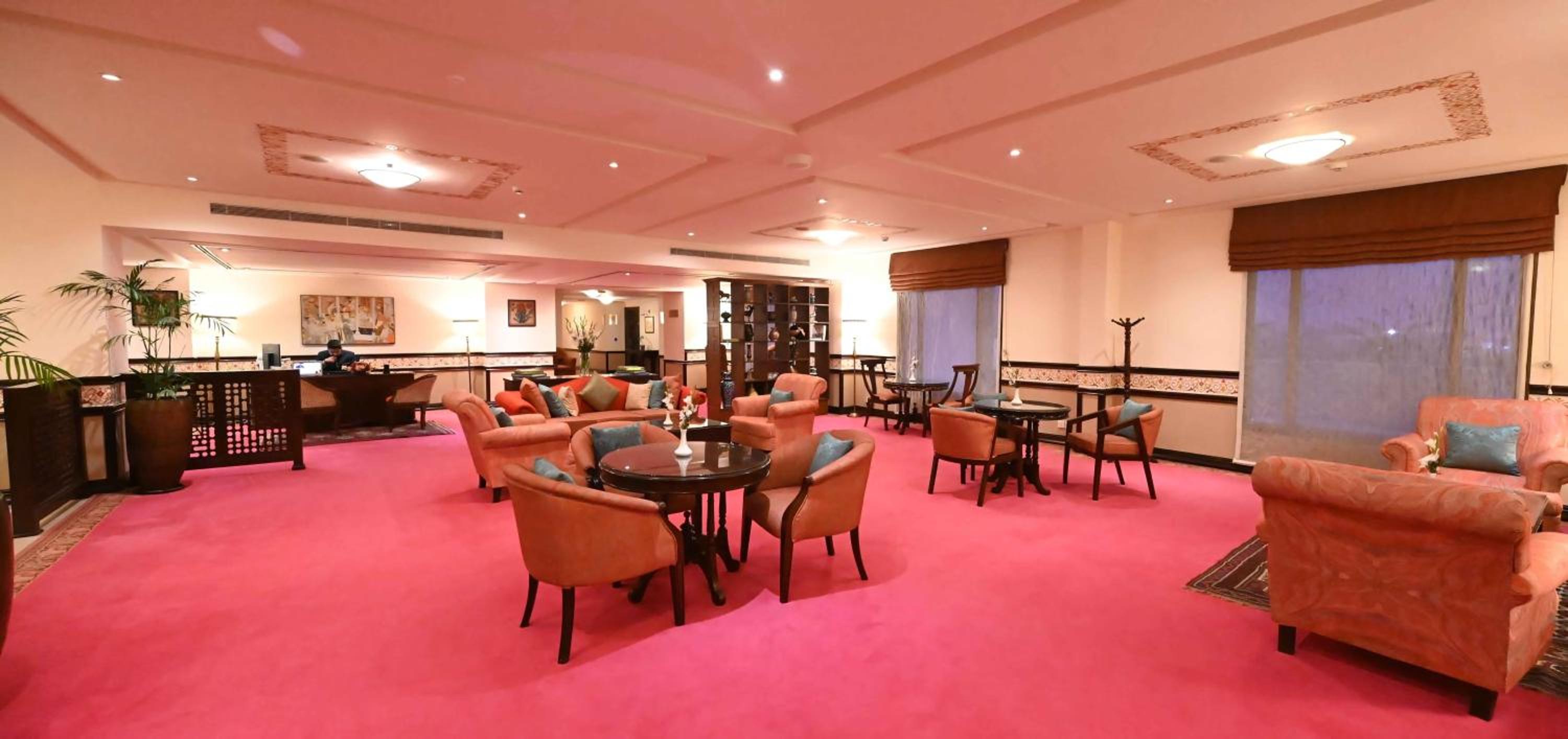 Royal Club Room