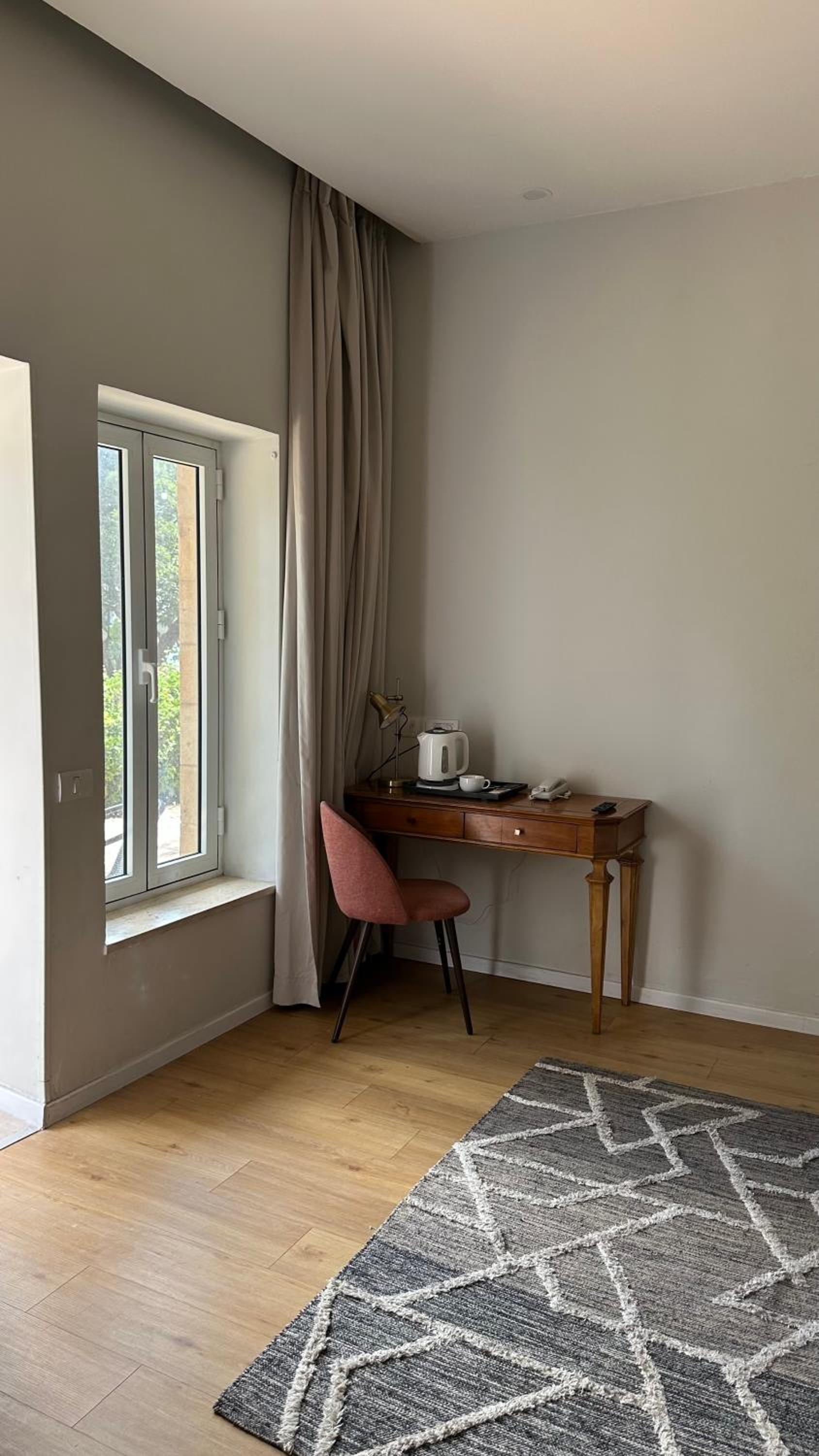 Twin Room with Garden View - Photo 5