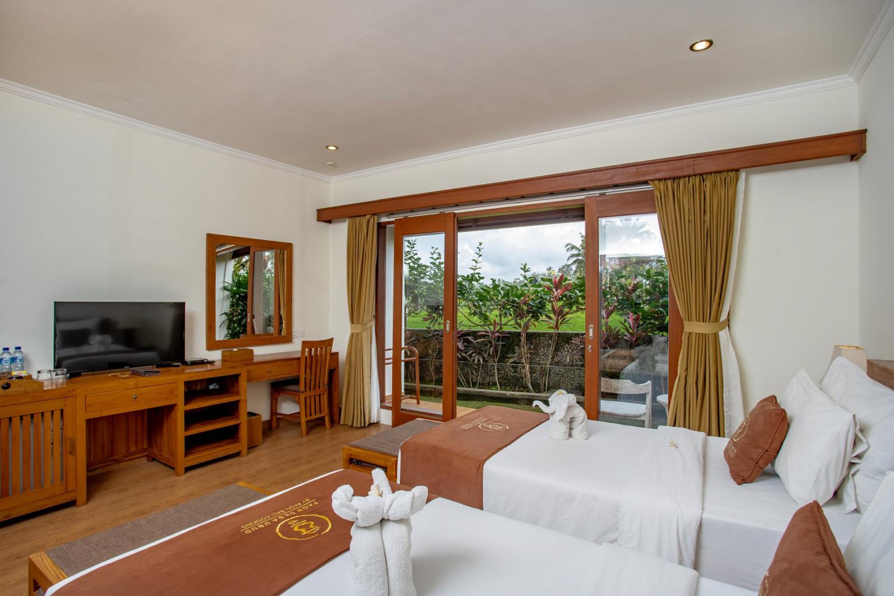 Double Room with Garden View - Photo 7