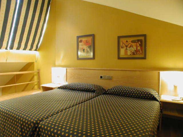 Duplex Room (2 adults+ 2 children) photo 3