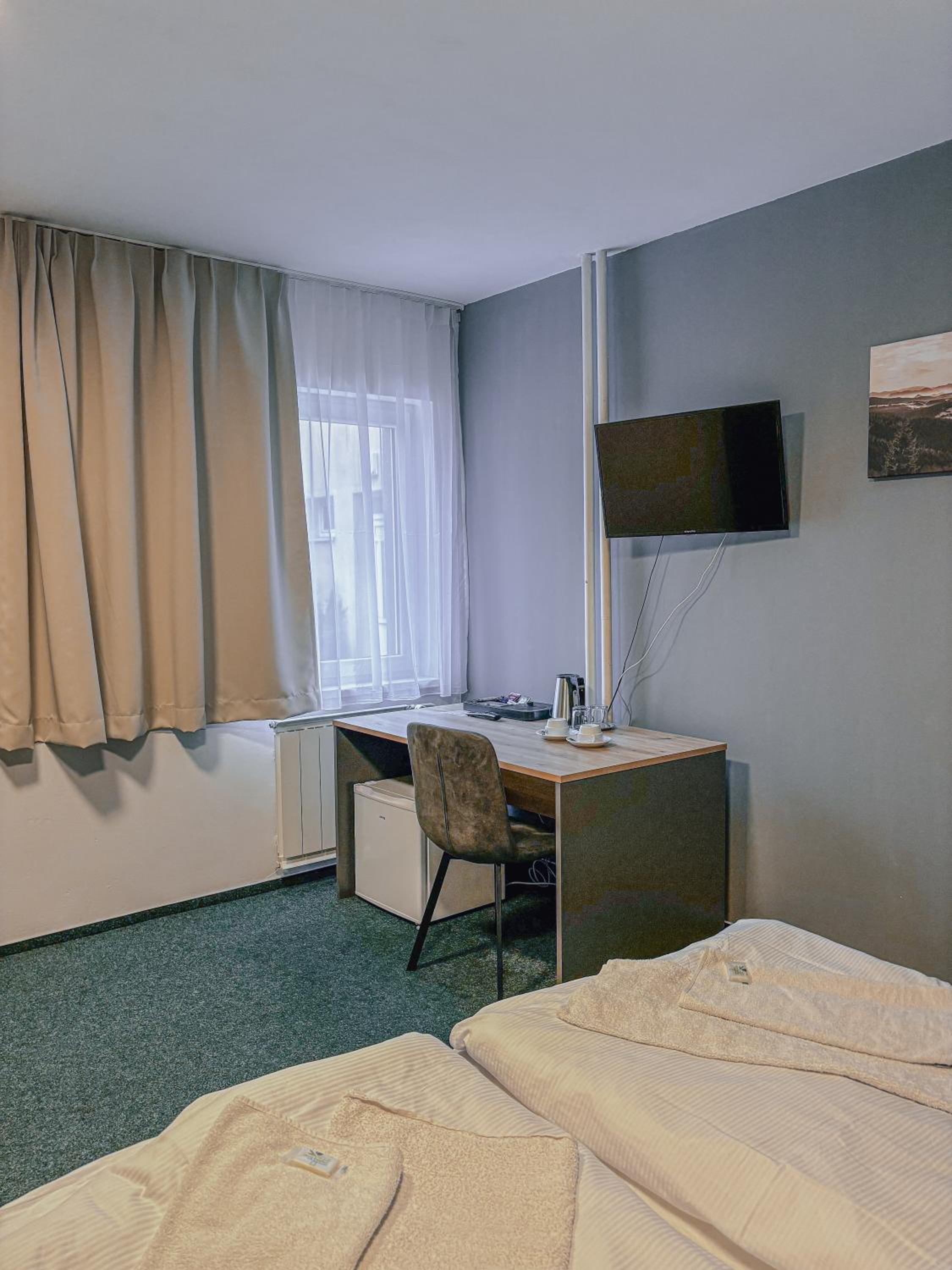 Double or Twin Room photo 2