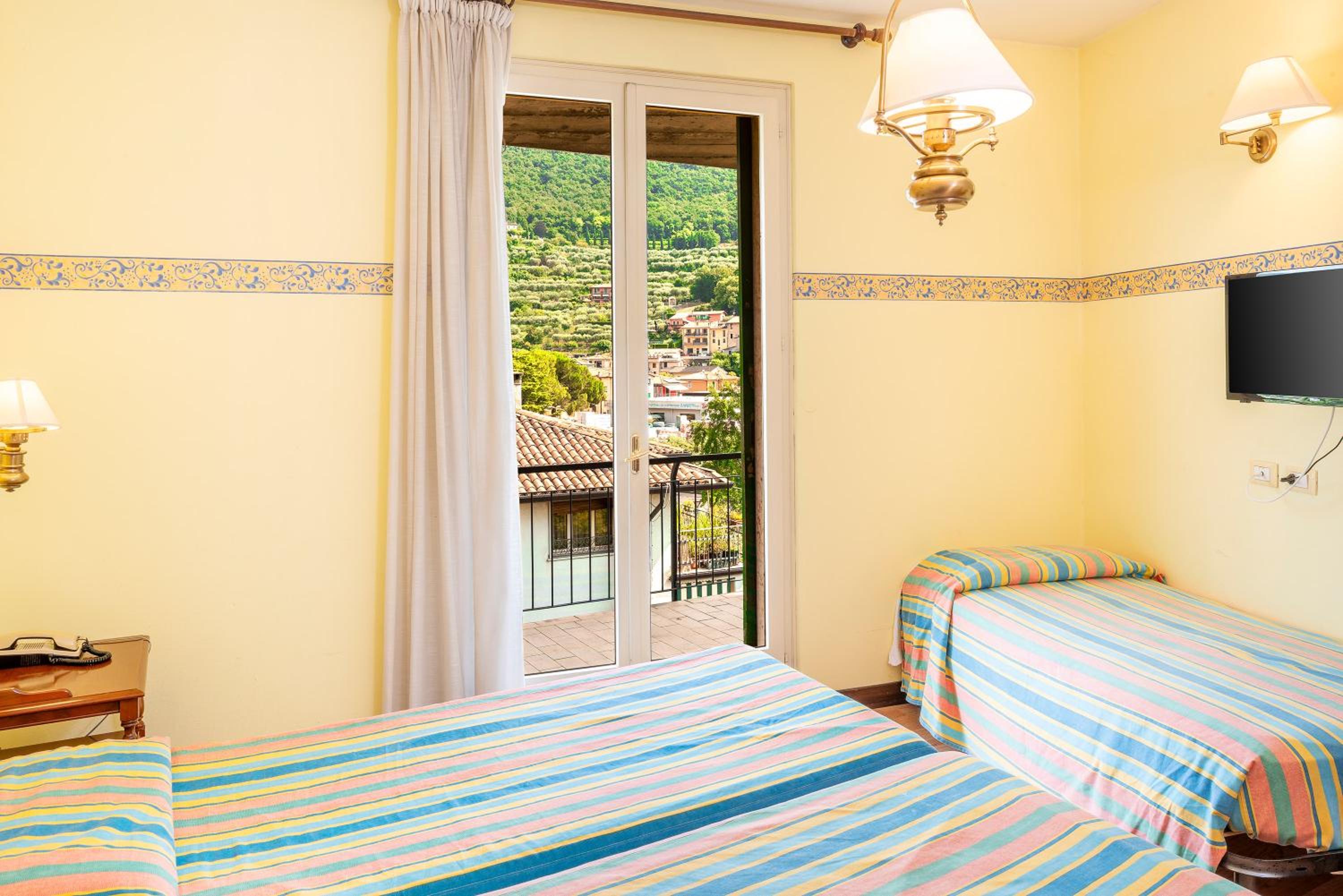 Comfort Triple Room - Photo 3