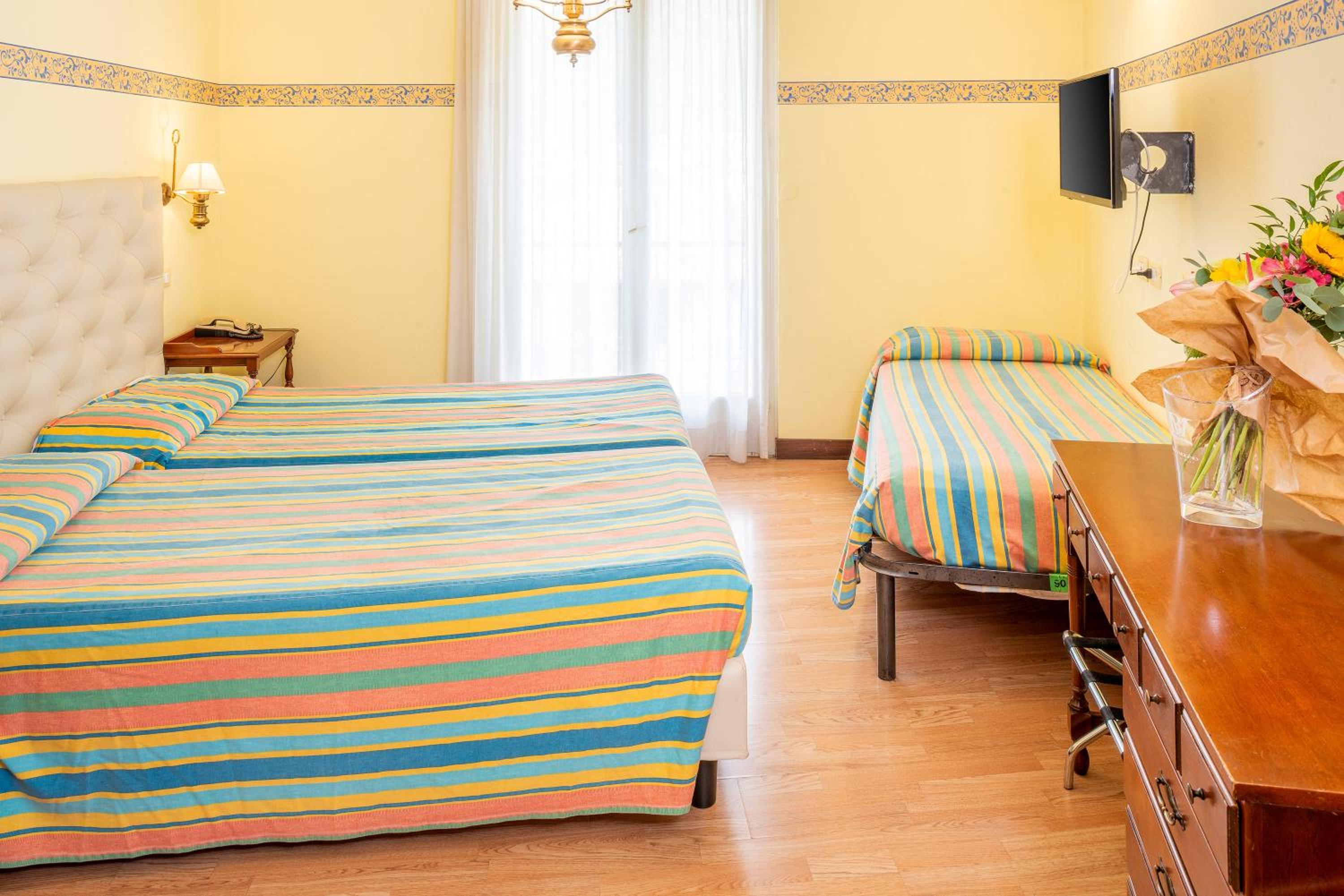 Comfort Triple Room - Photo 4