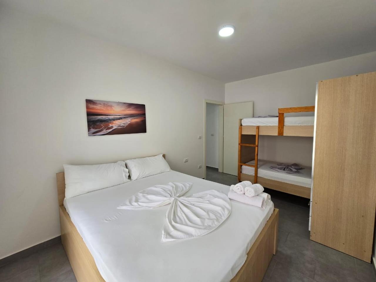 Two-Bedroom Apartment with Sea View photo 2