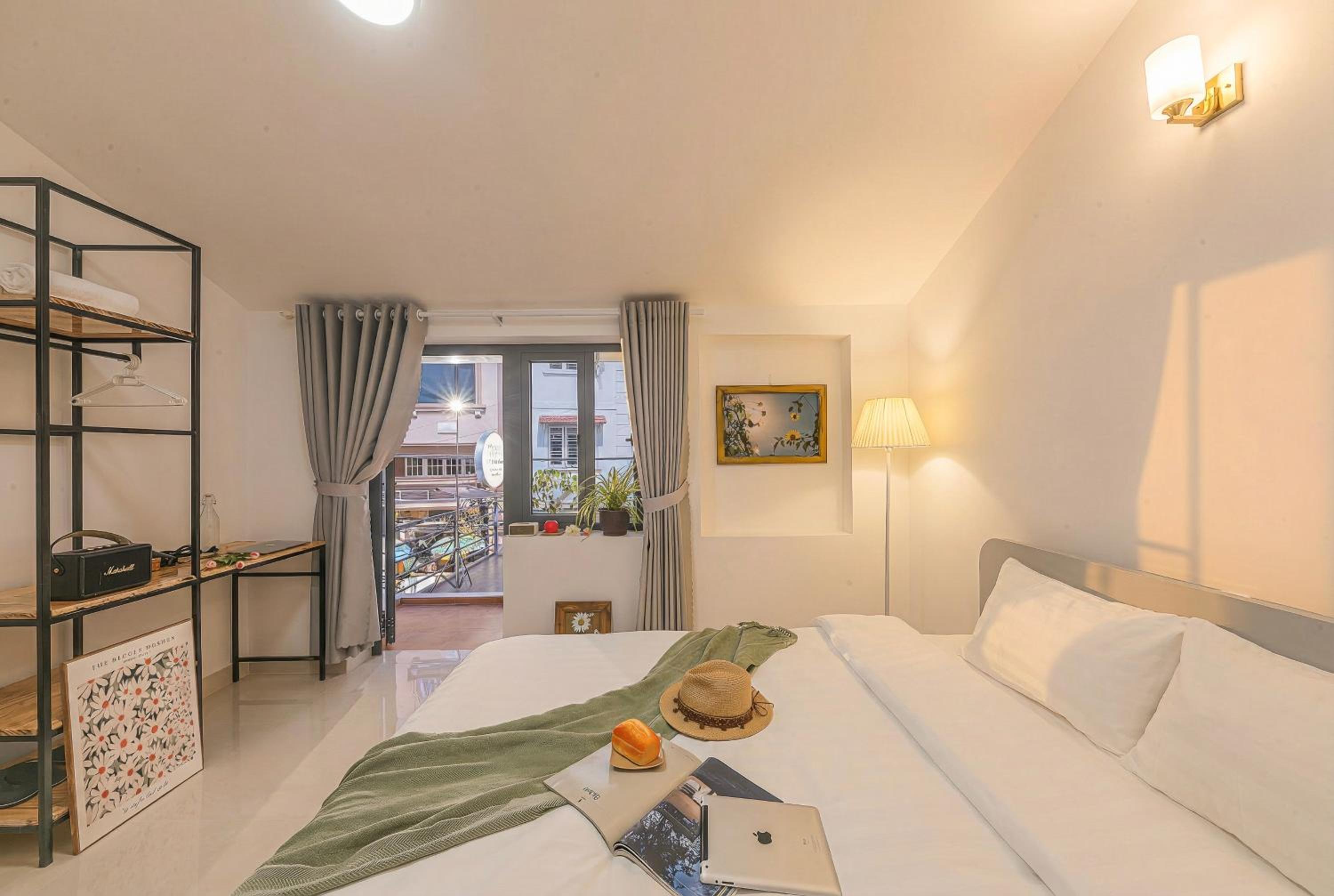 King Room with Balcony