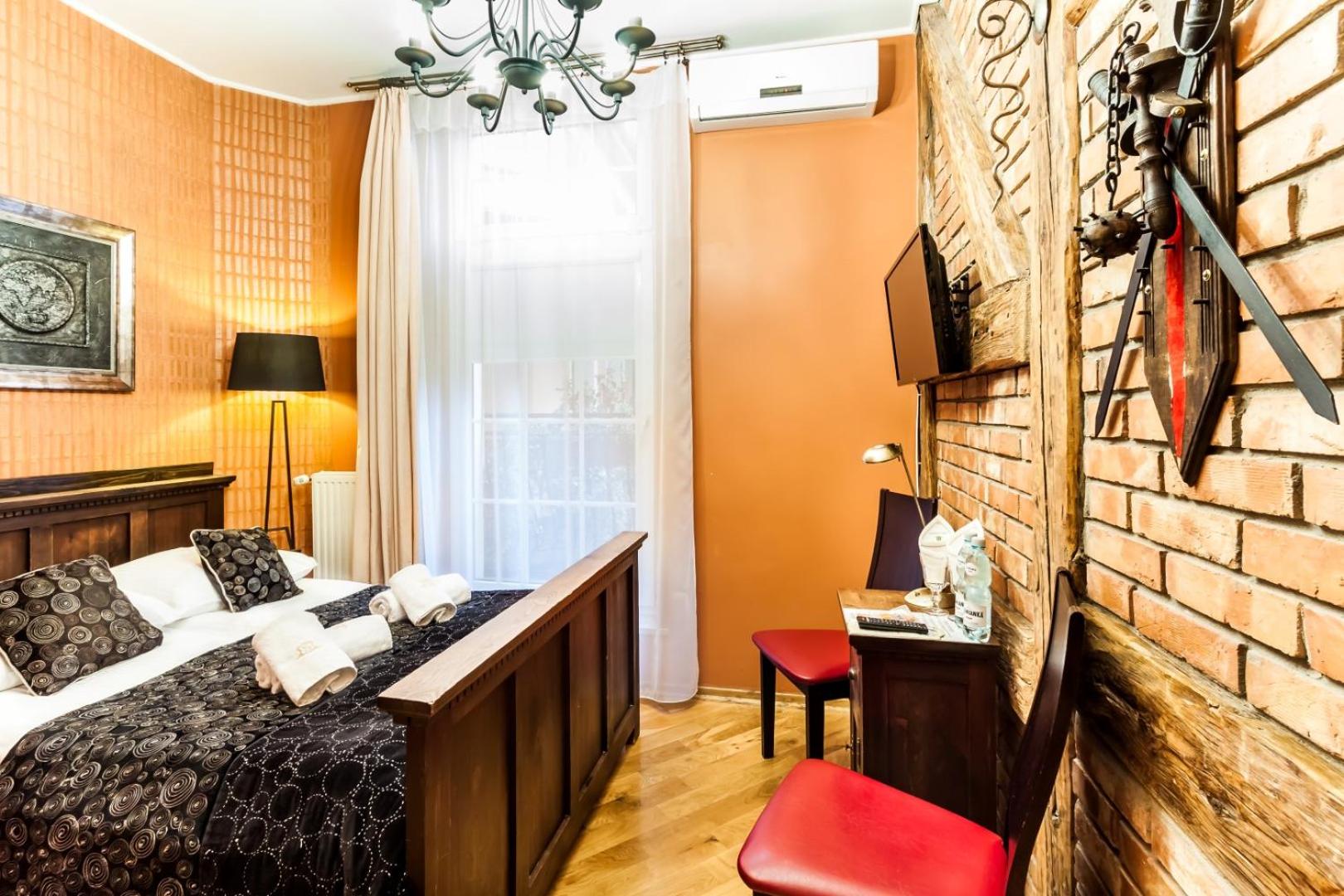 Economy Double Room