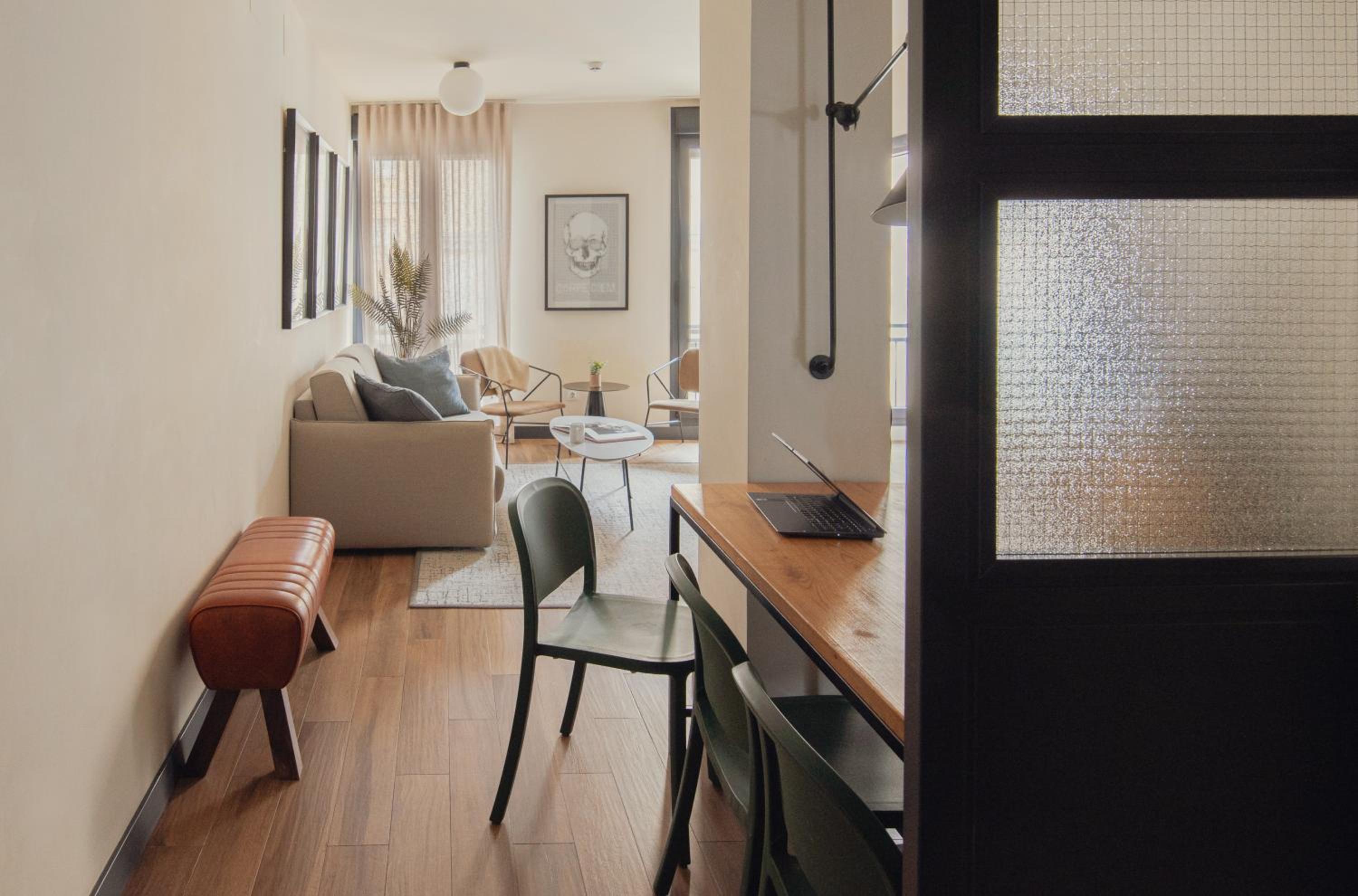 Two-Bedroom Apartment - Photo 16