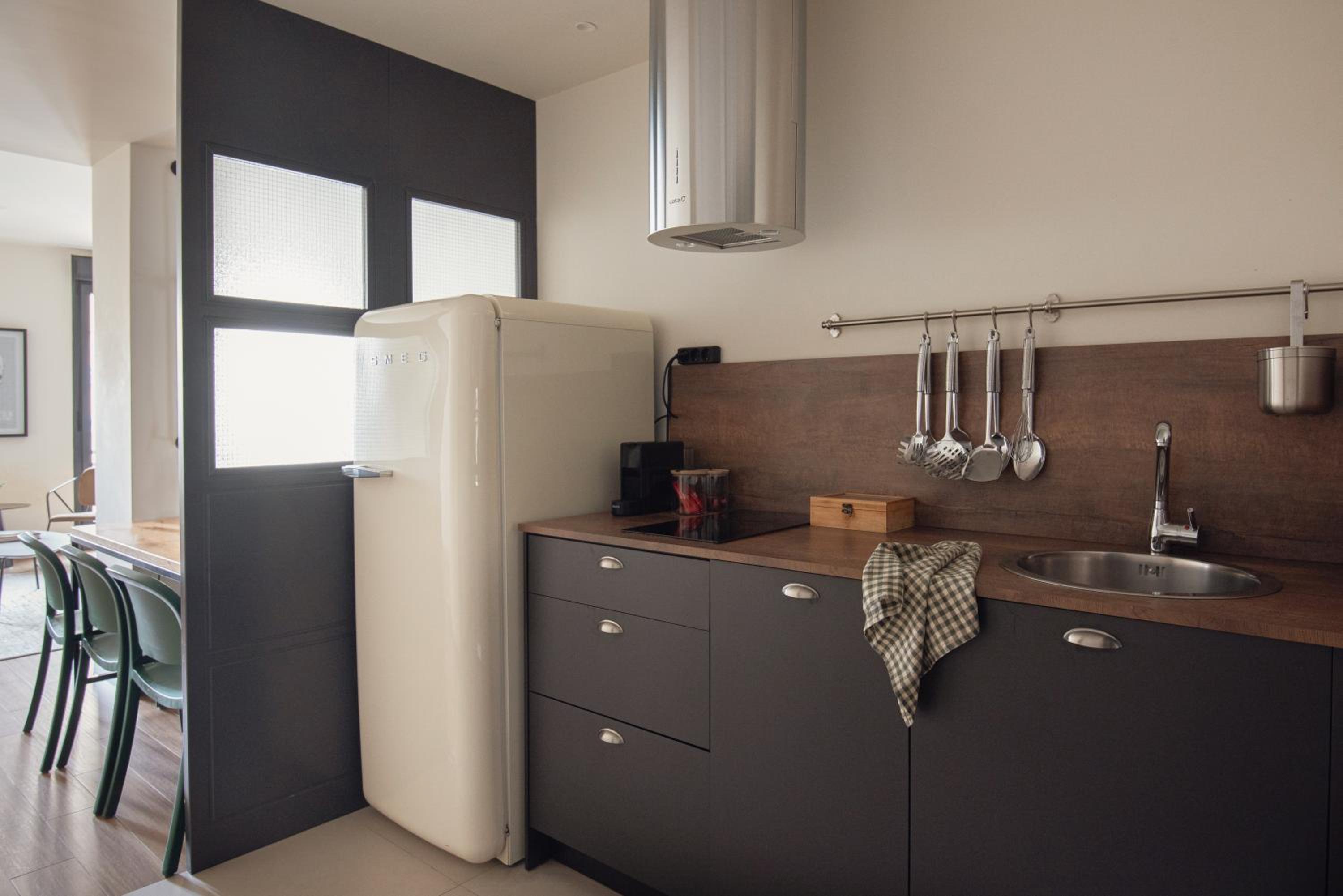 Two-Bedroom Apartment - Photo 17