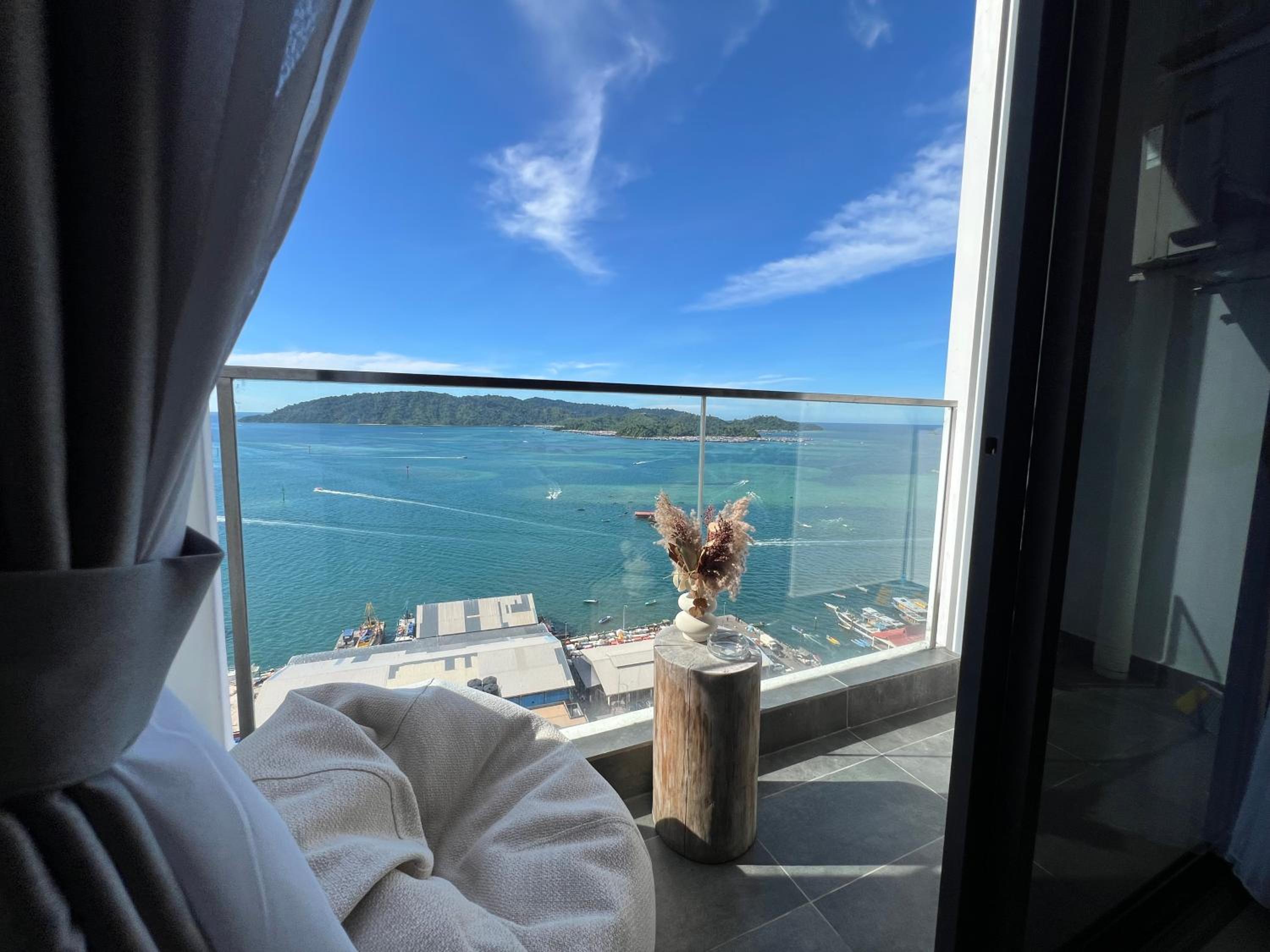 Superior Suite with Sea View