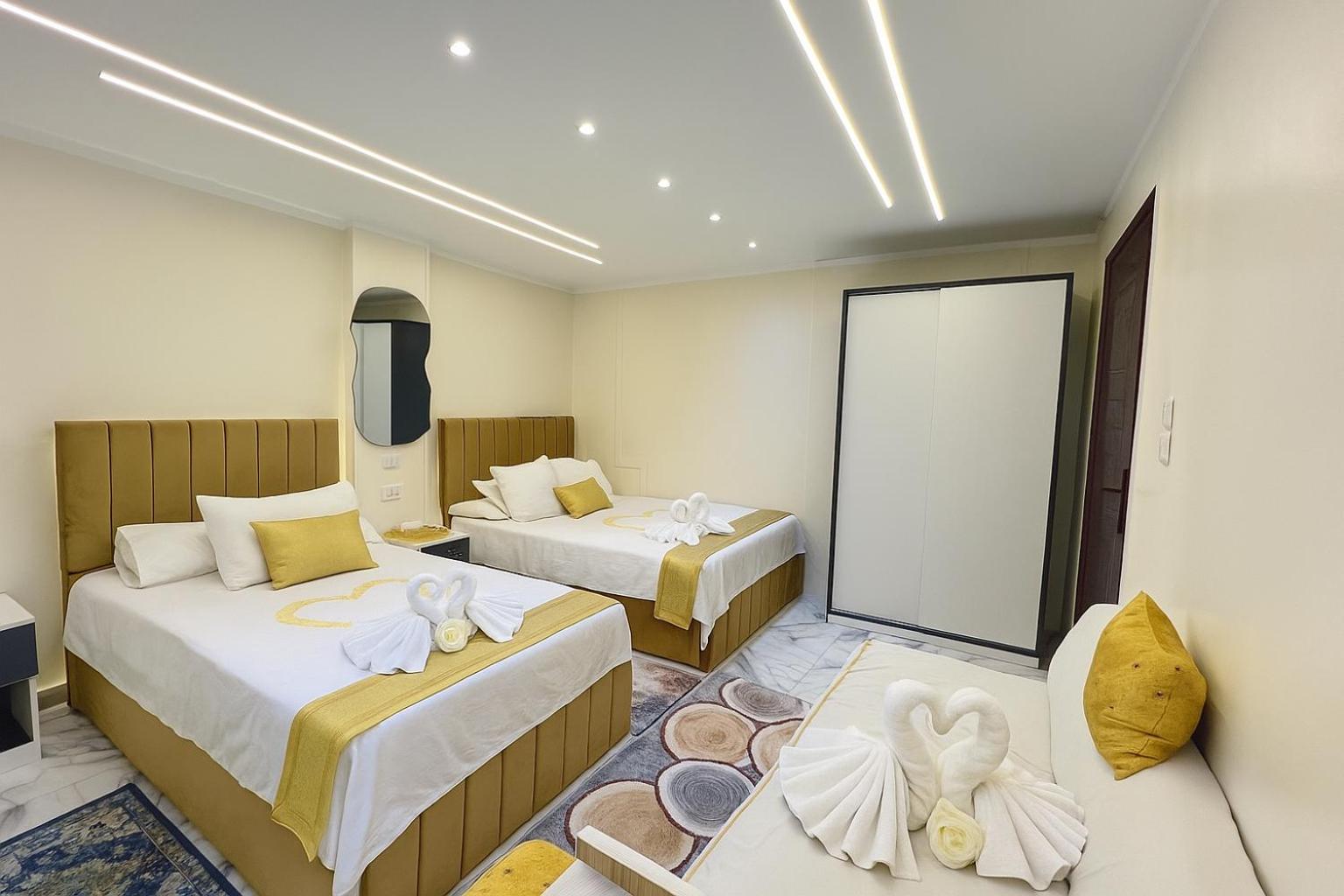 Luxury Triple Room
