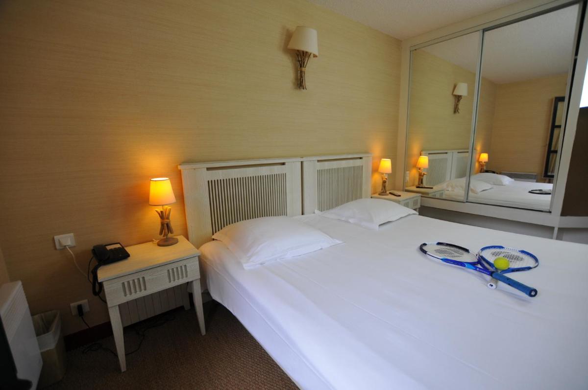 Standard Double Room - Photo 3