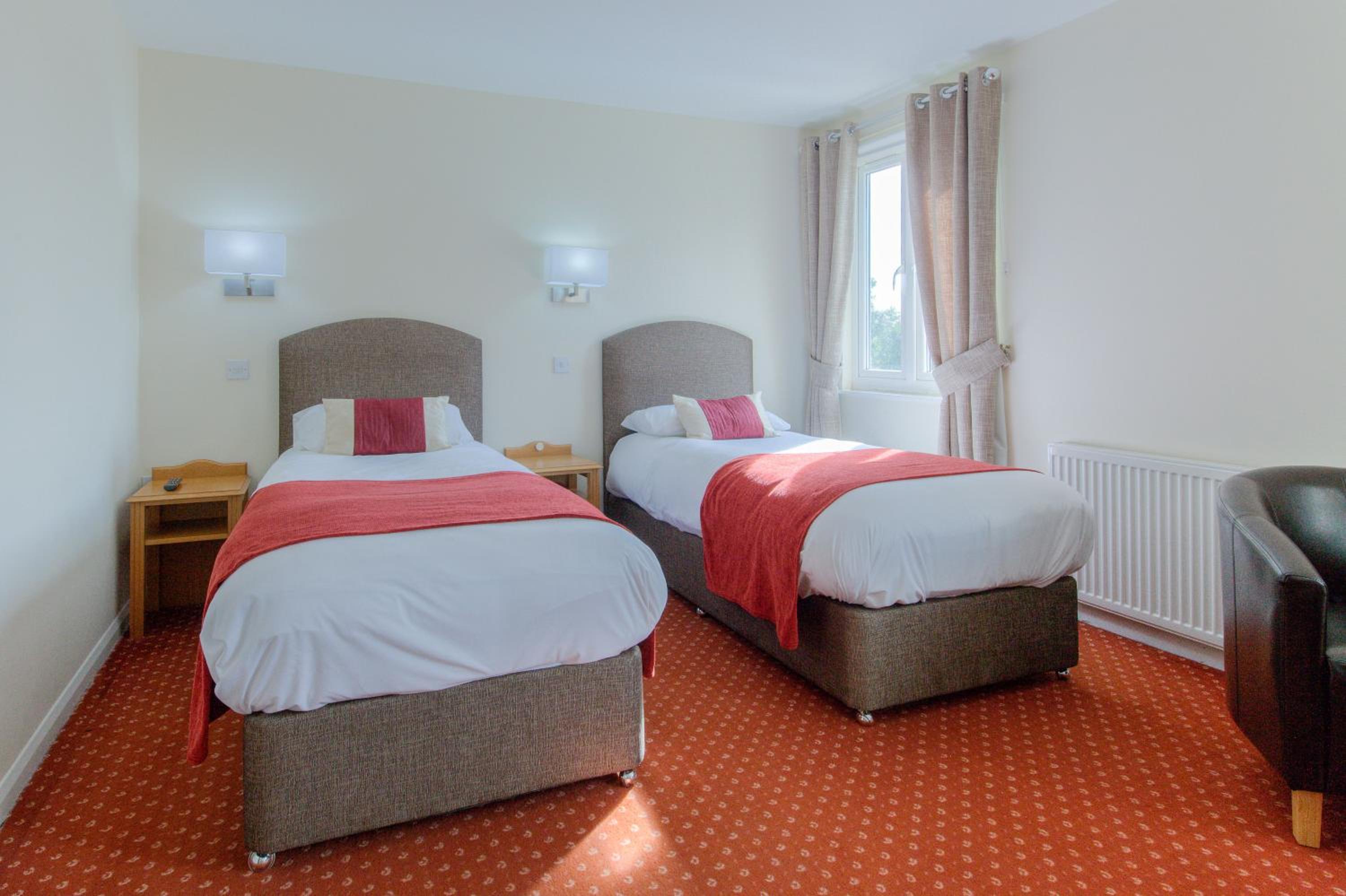 Classic Twin Room - Photo 1