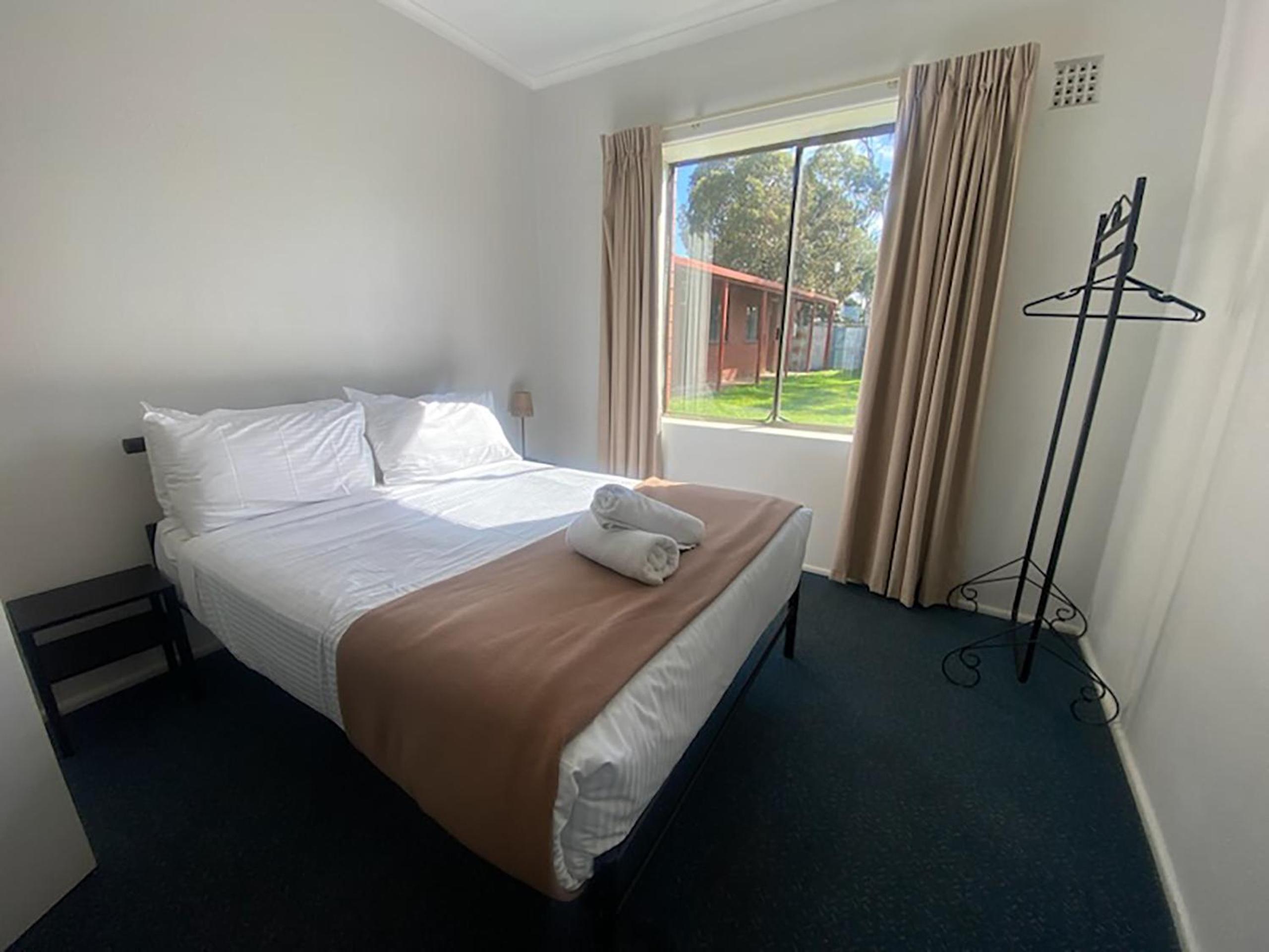 Standard Two-Bedroom Unit - Pet Friendly photo 3