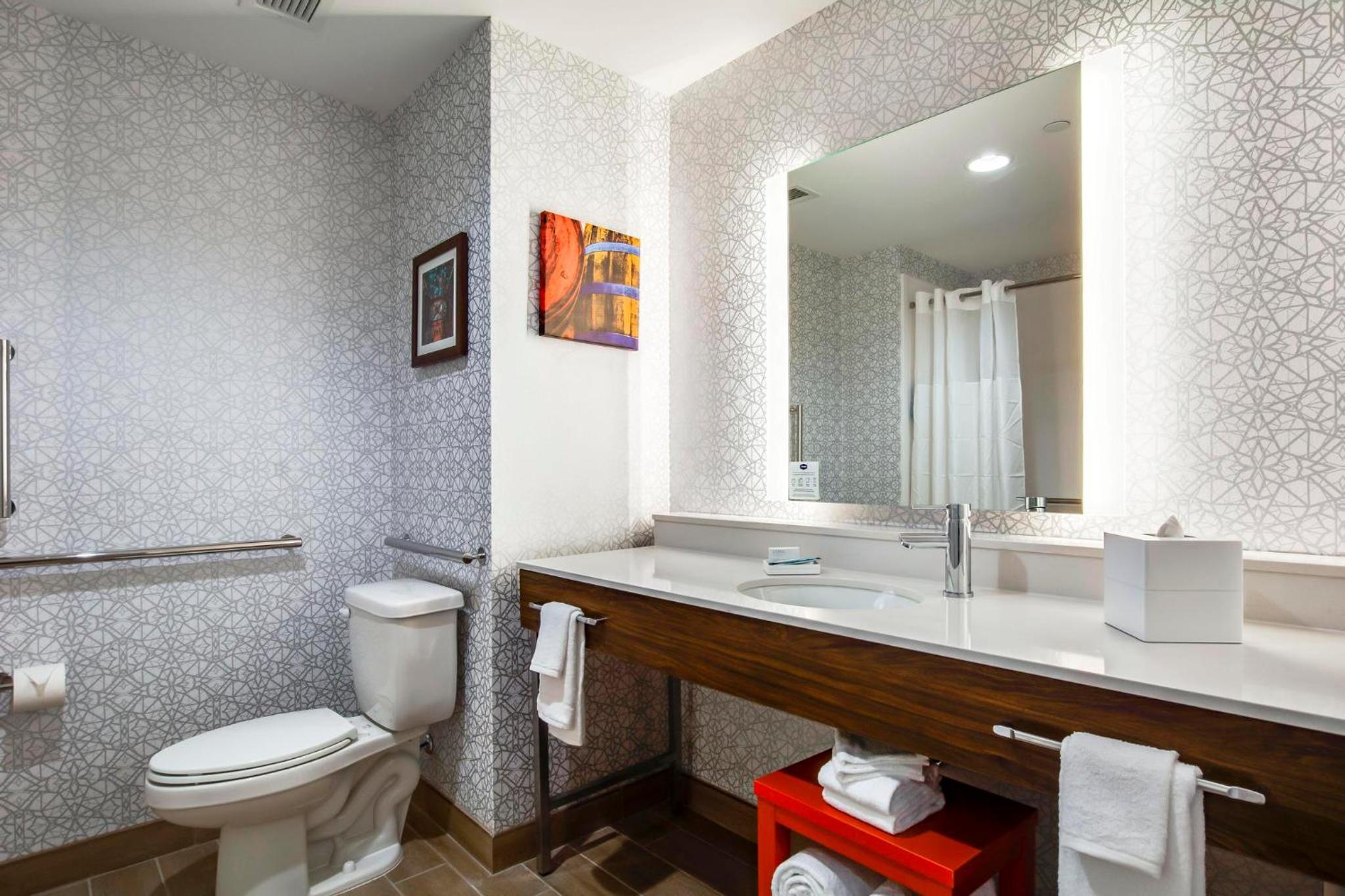 King Room - Mobility Access/Non-Smoking - Photo 2