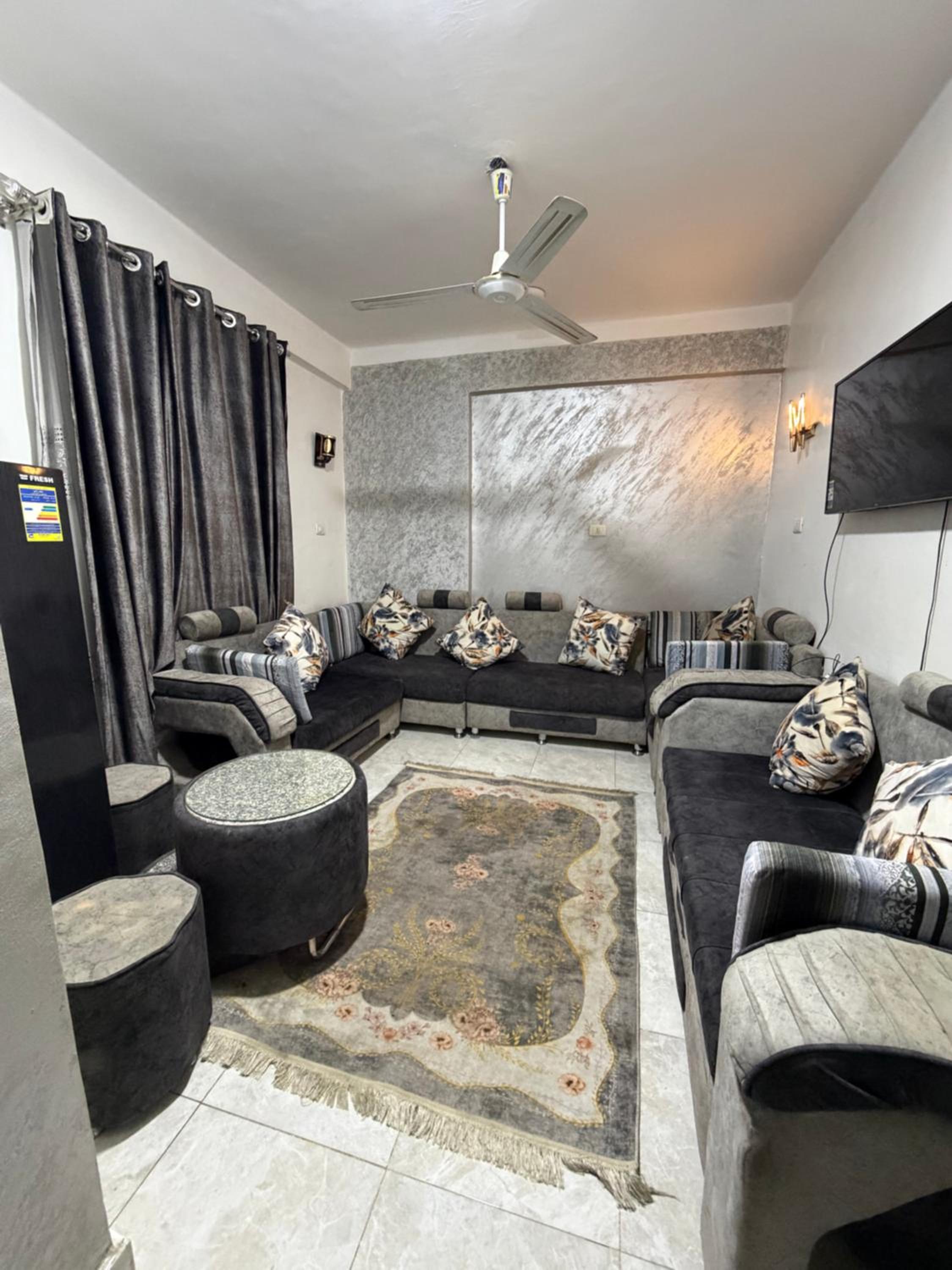 Family Two-Bedroom Apartment with View photo 1