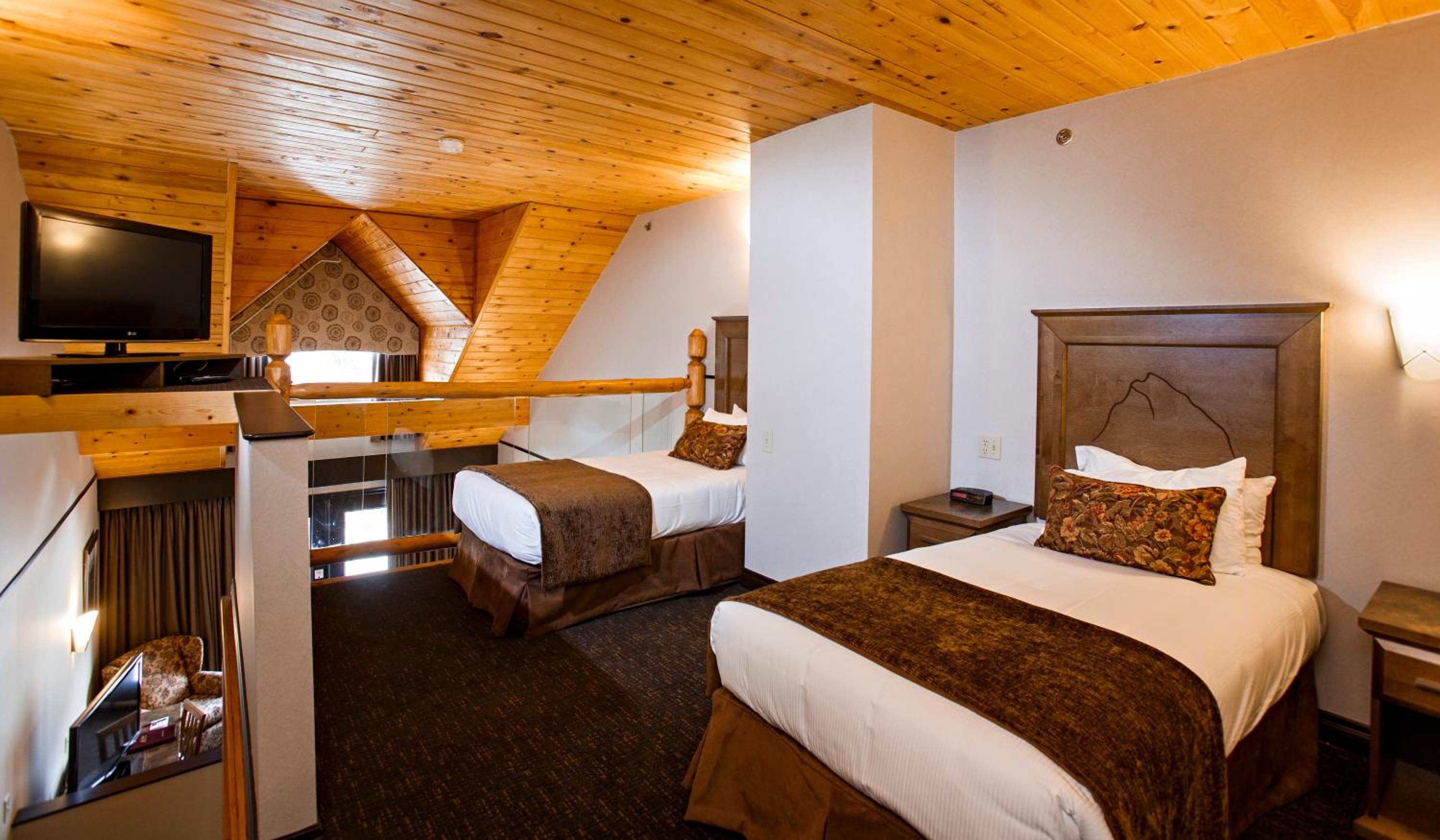 Loft Suite King, Two Twin - Photo 1