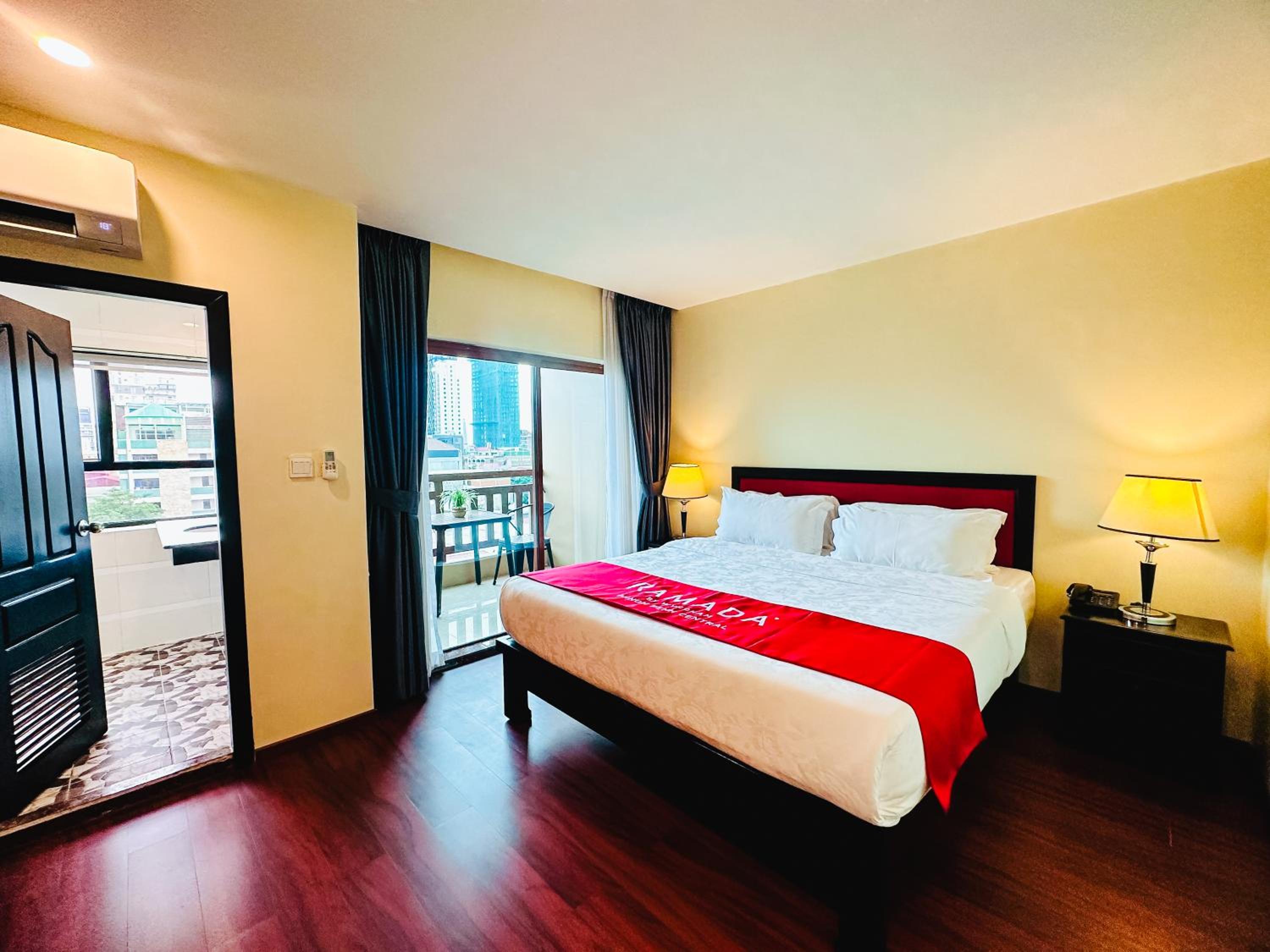 Executive Suite