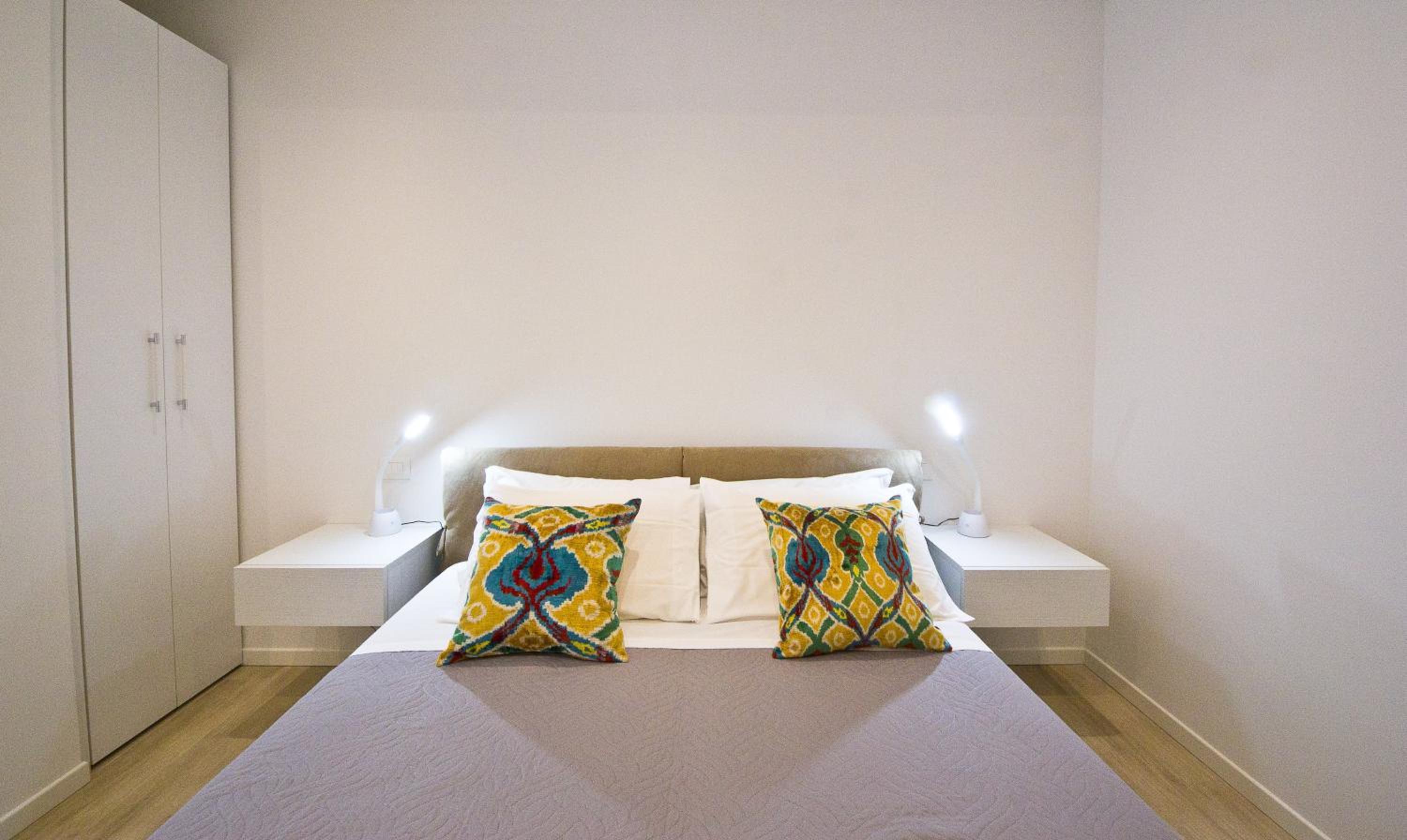 One-Bedroom Deluxe Apartment – Separate Building, Via Leoncino photo 3