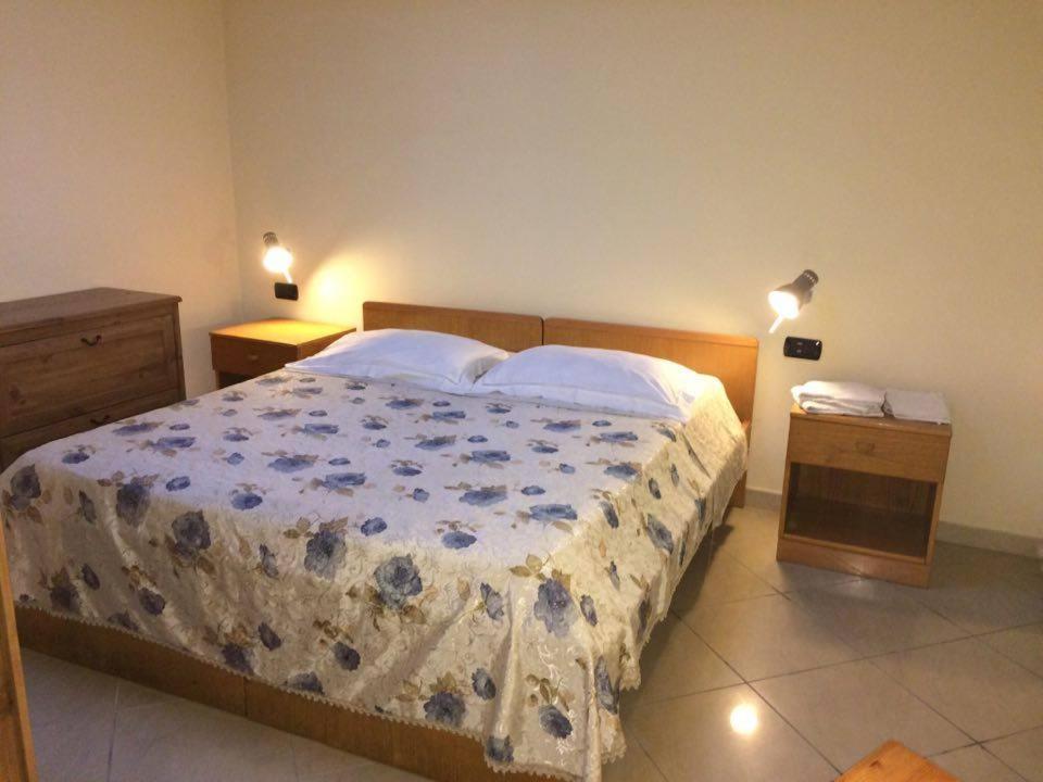 Double or Twin Room with Private Bathroom