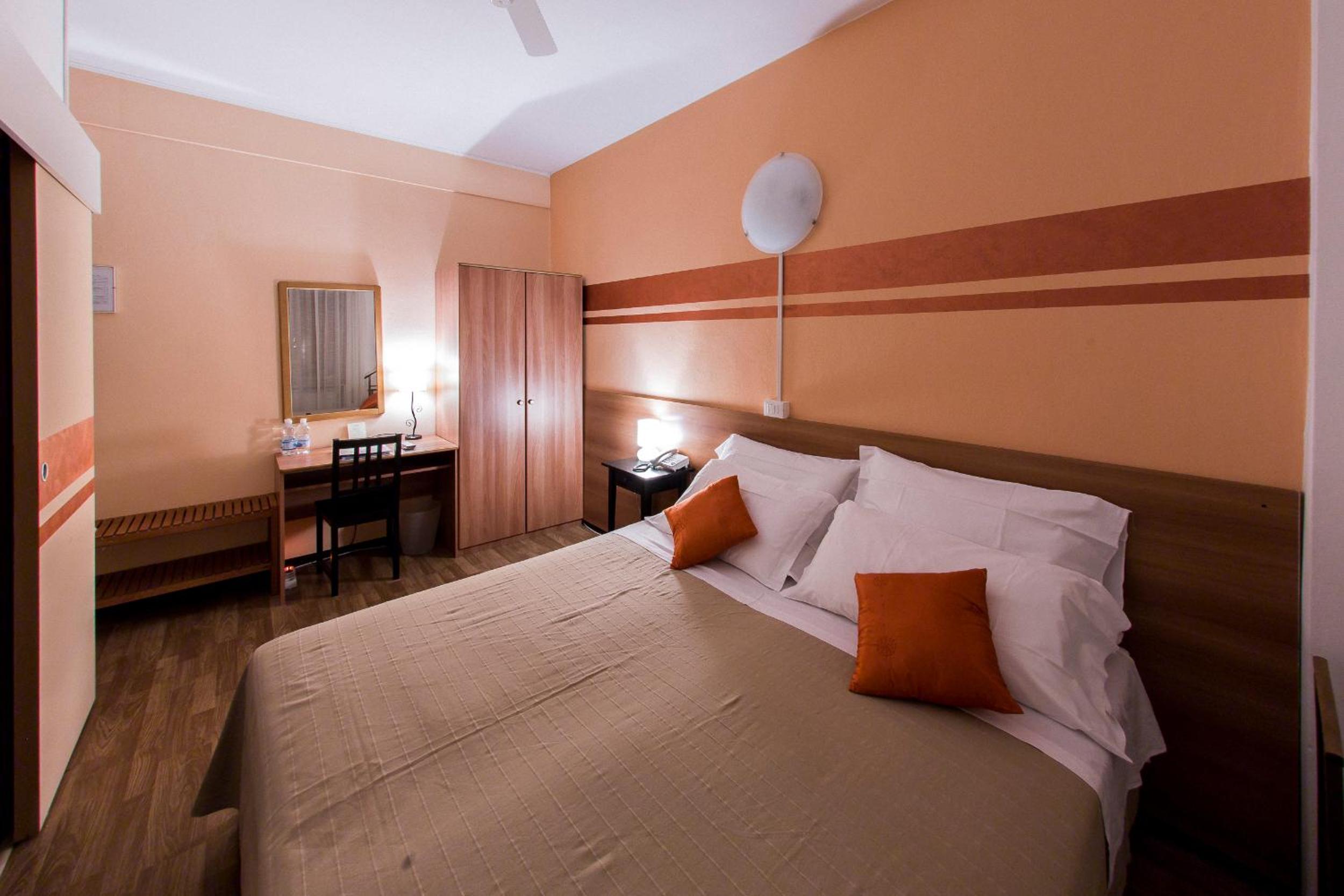 Superior Twin Room photo 2