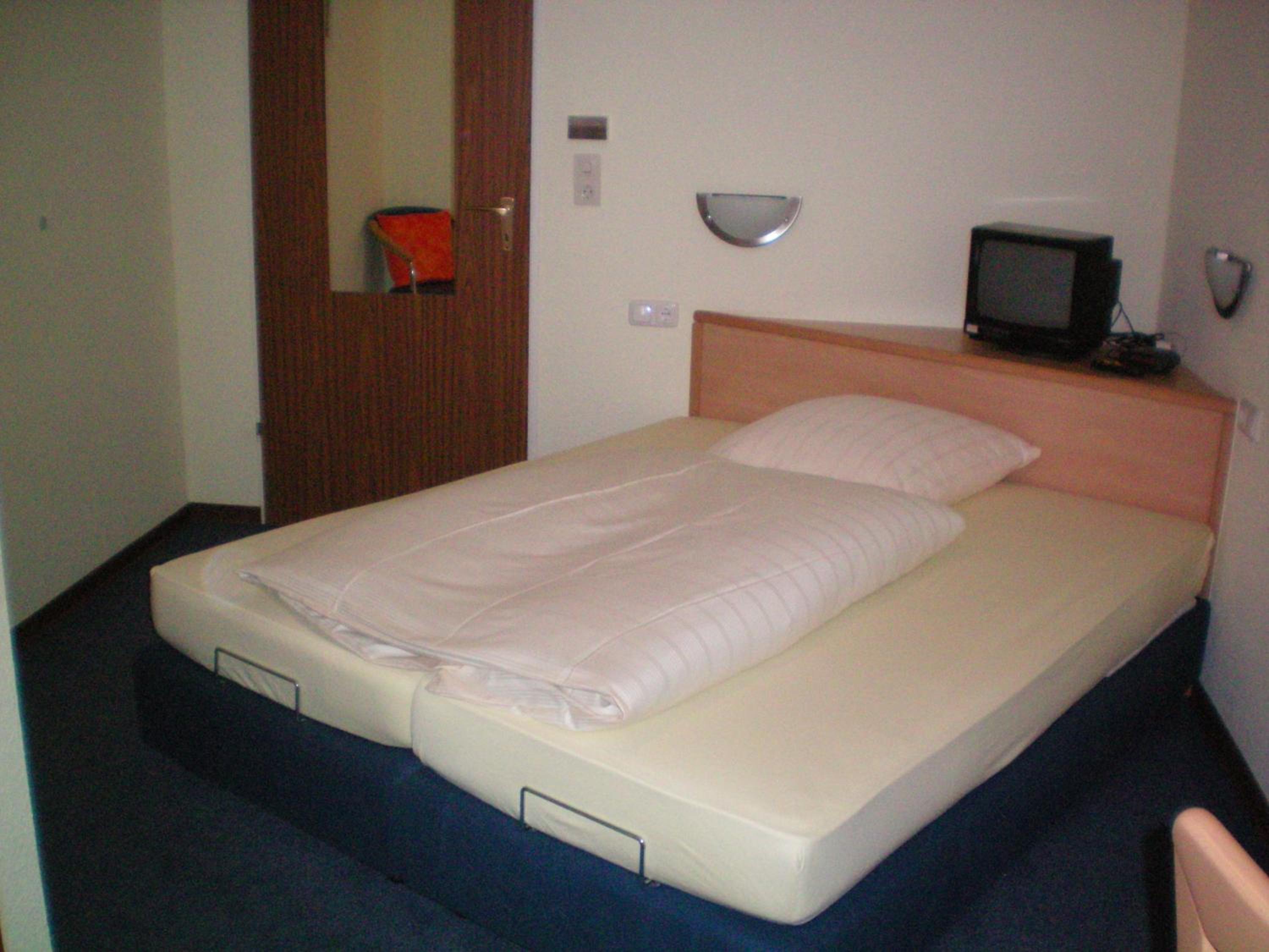Single Room photo 1