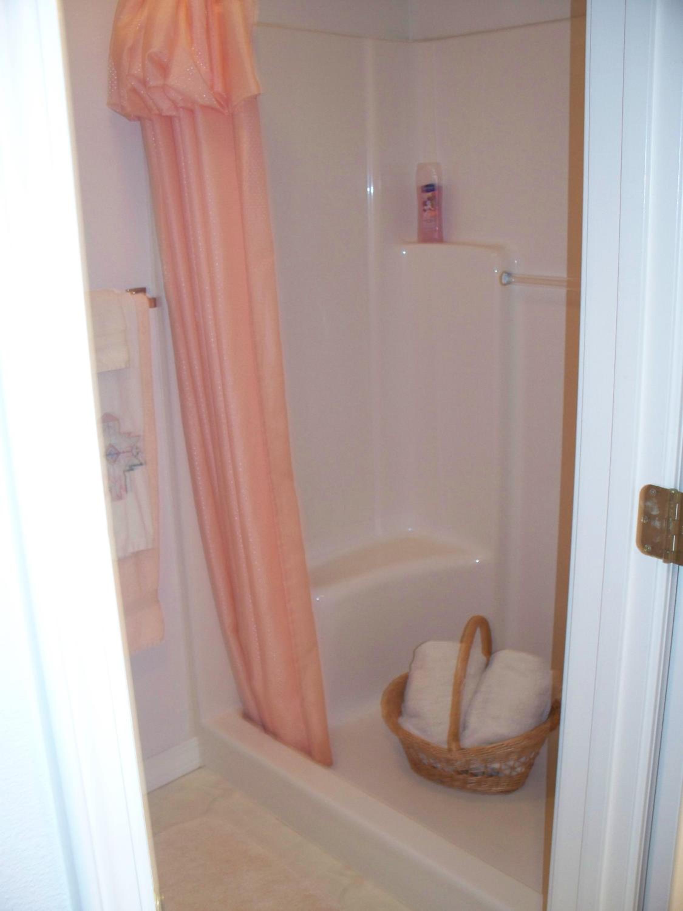 Queen Room photo 3