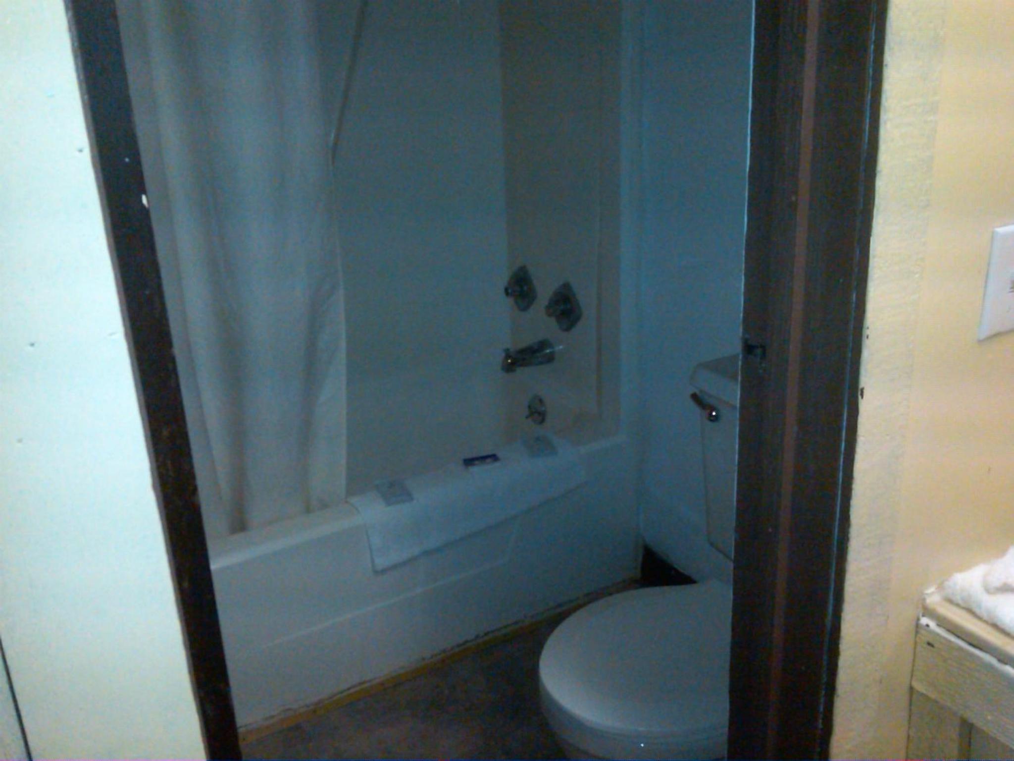 Double Room with Two Double Beds - Non-Smoking - Photo 4