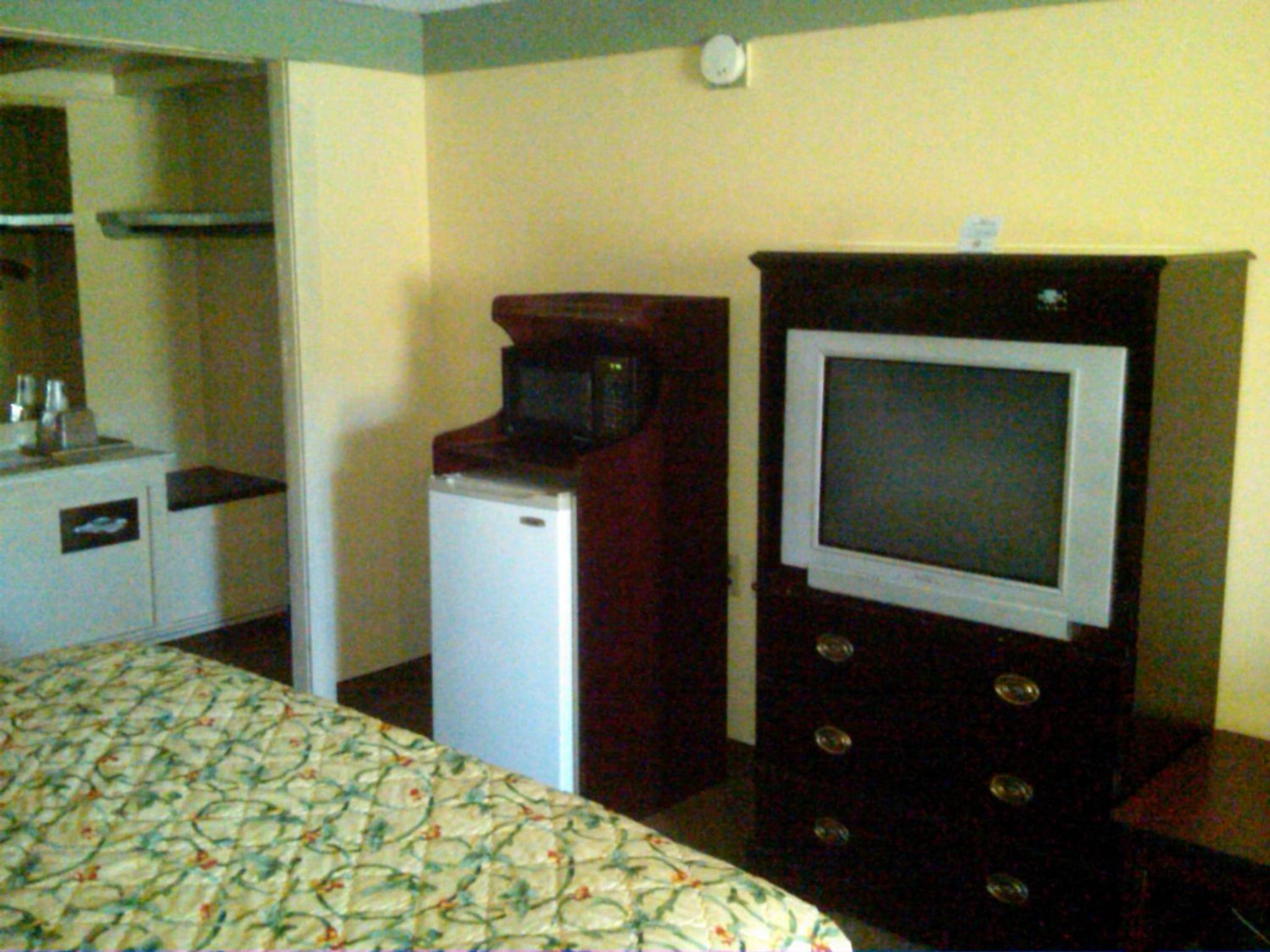 King Room- Non-Smoking - Photo 1